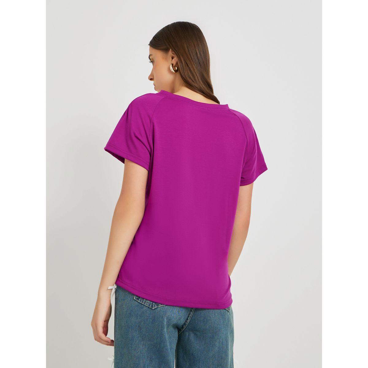 Styli Solid Seam Detail Round Neck T-Shirt-women-clothing-tshirts-image-5