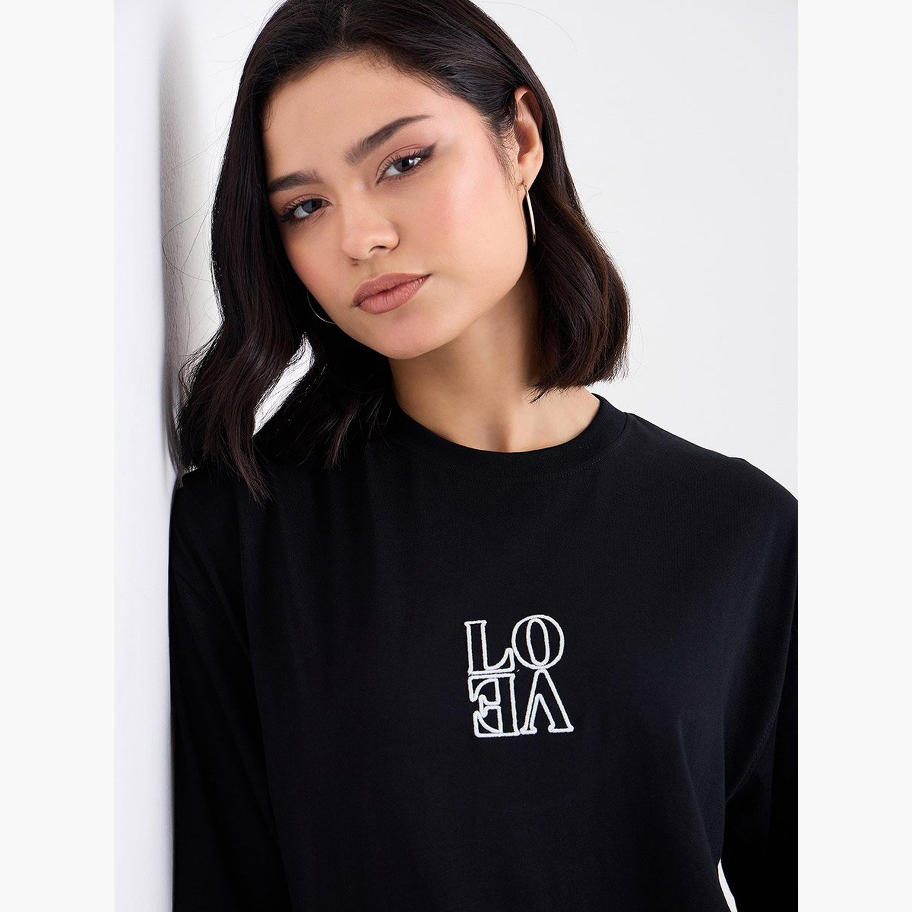Styli Embroidered Detail Round Neck Oversized T-Shirt-women-clothing-tshirts-image-3