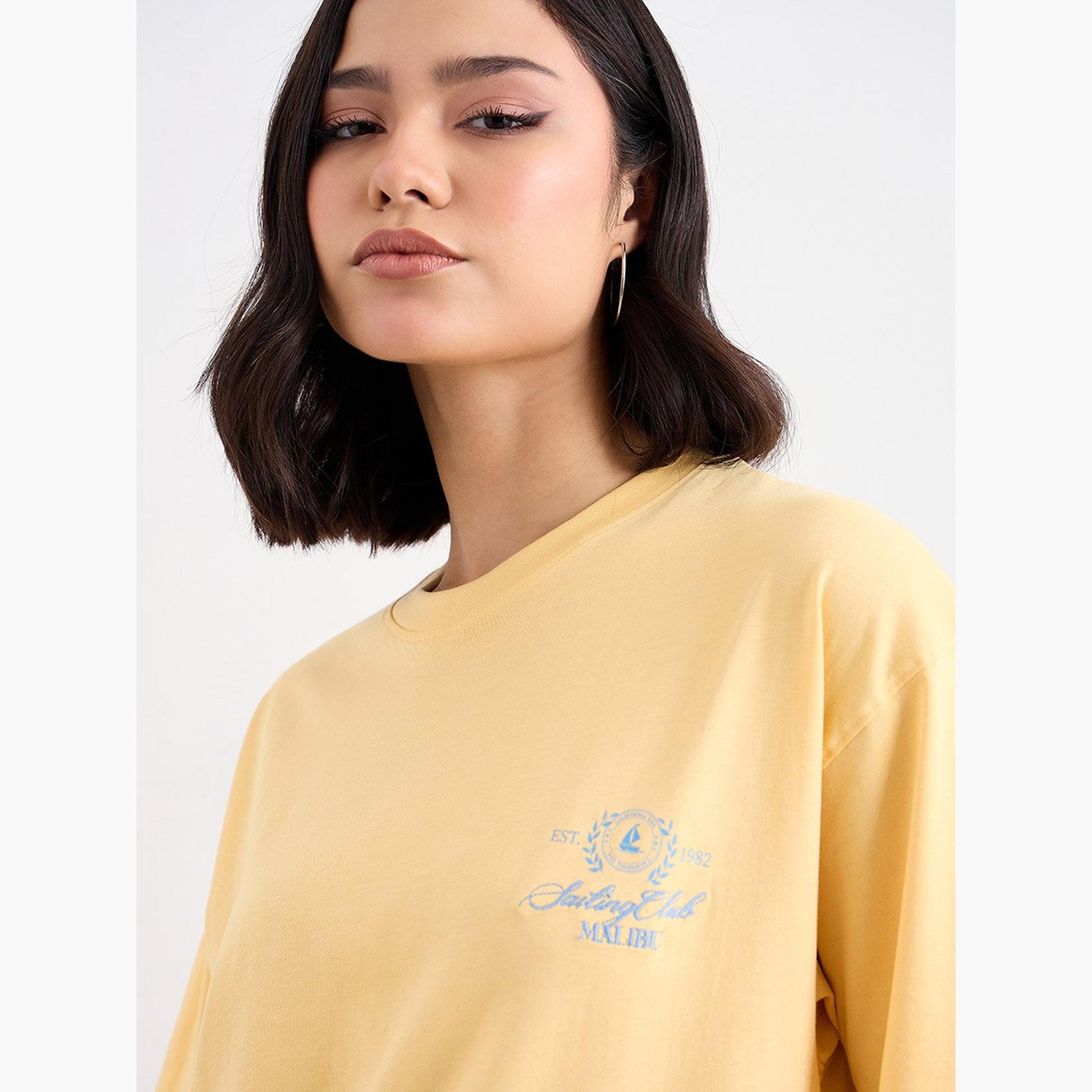 ستايلي - تي شيرت مقاس كبير بتفاصيل مطرزة-women-clothing-tshirts-image-3