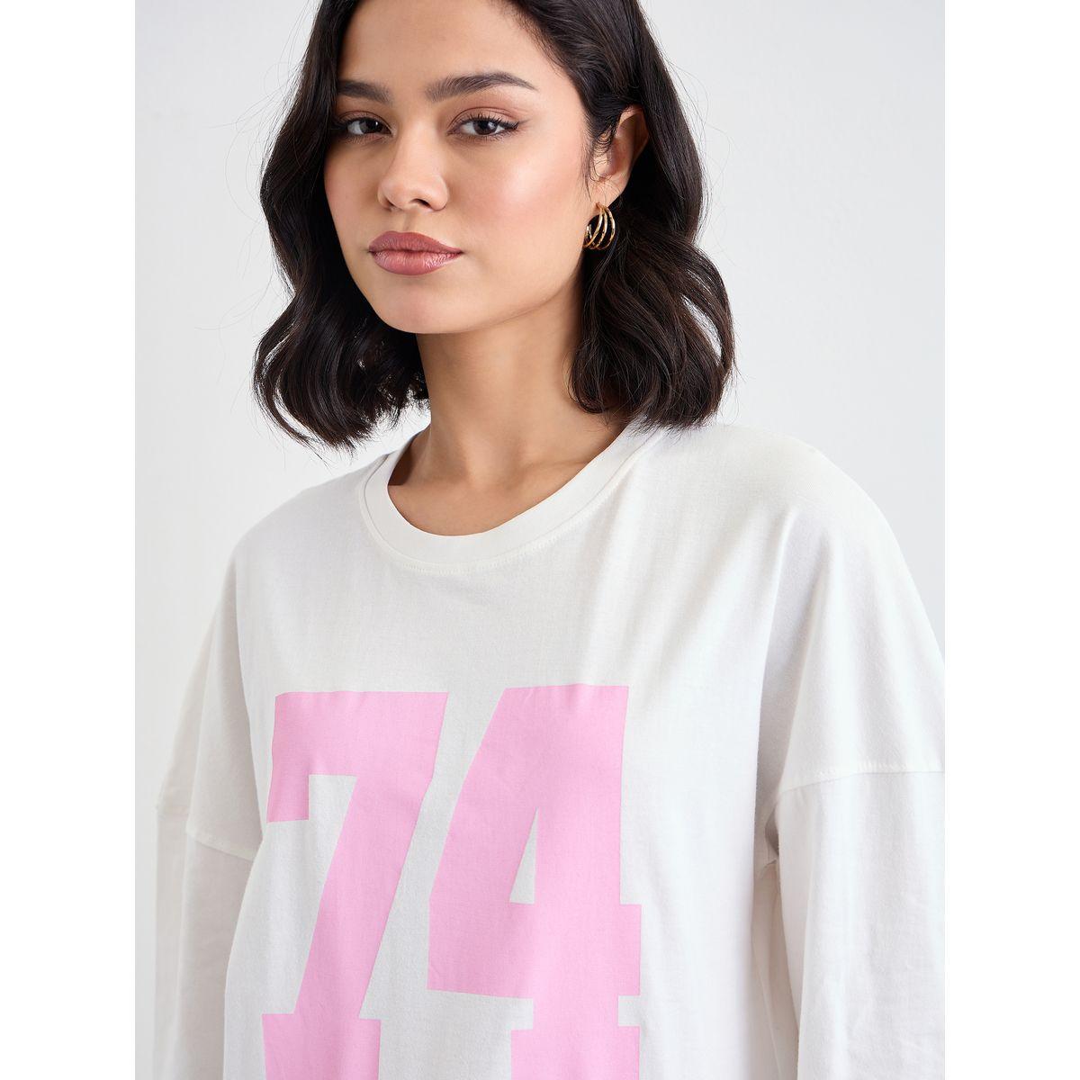 Styli Women Off White Exaggerated Shoulder Graphic Oversized T-Shirt-women-clothing-tshirts-image-3