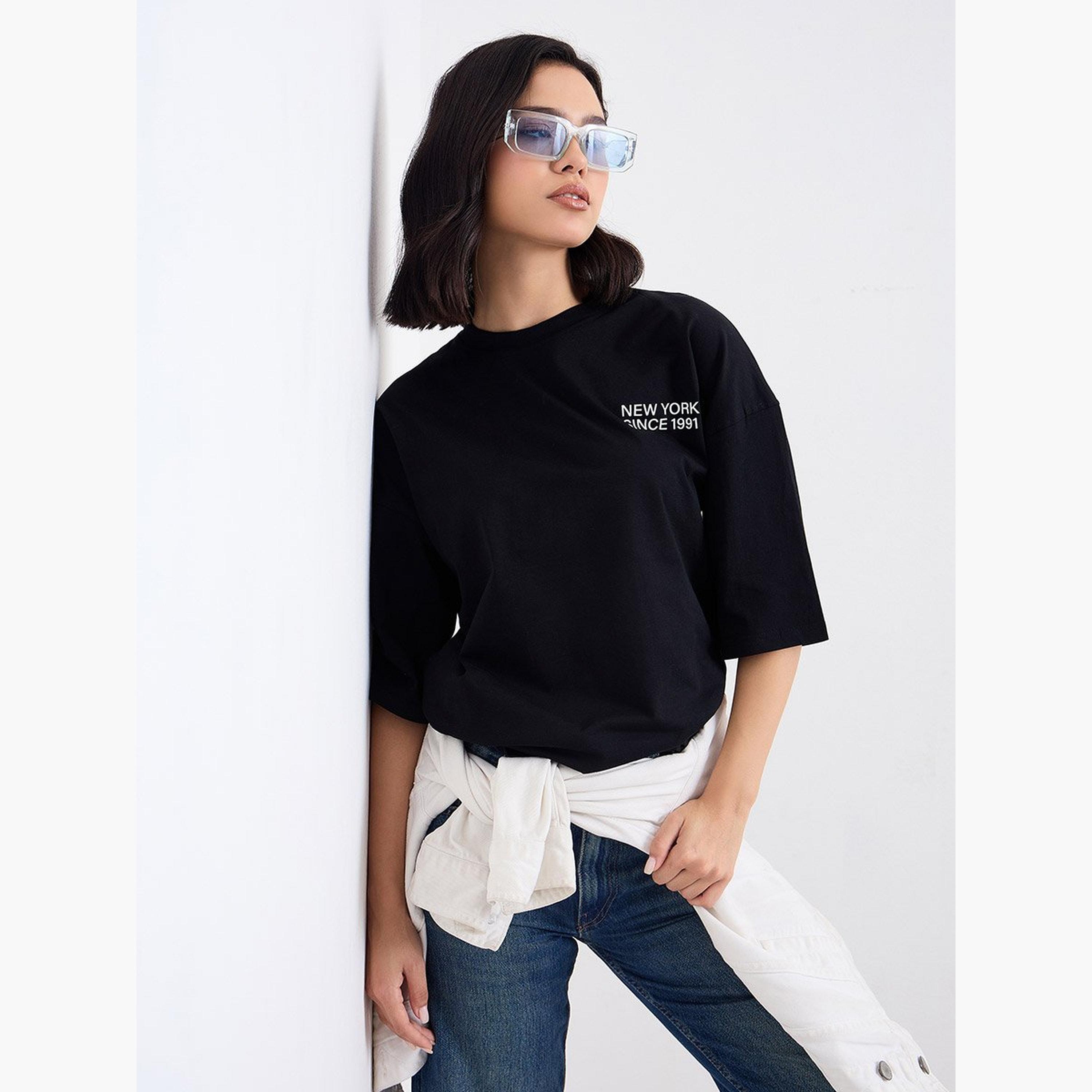 ستايلي - تي شيرت مقاس كبير بطبعة شعار-women-clothing-tshirts-image-5