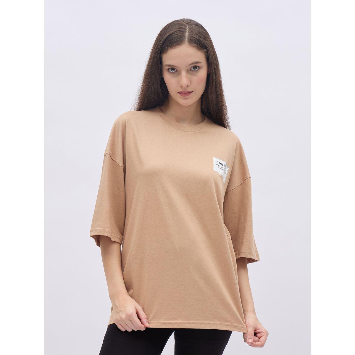 تيشيرت فضفاض مُطبع بأكتاف مُنخفضة-women-clothing-tshirts-image-2
