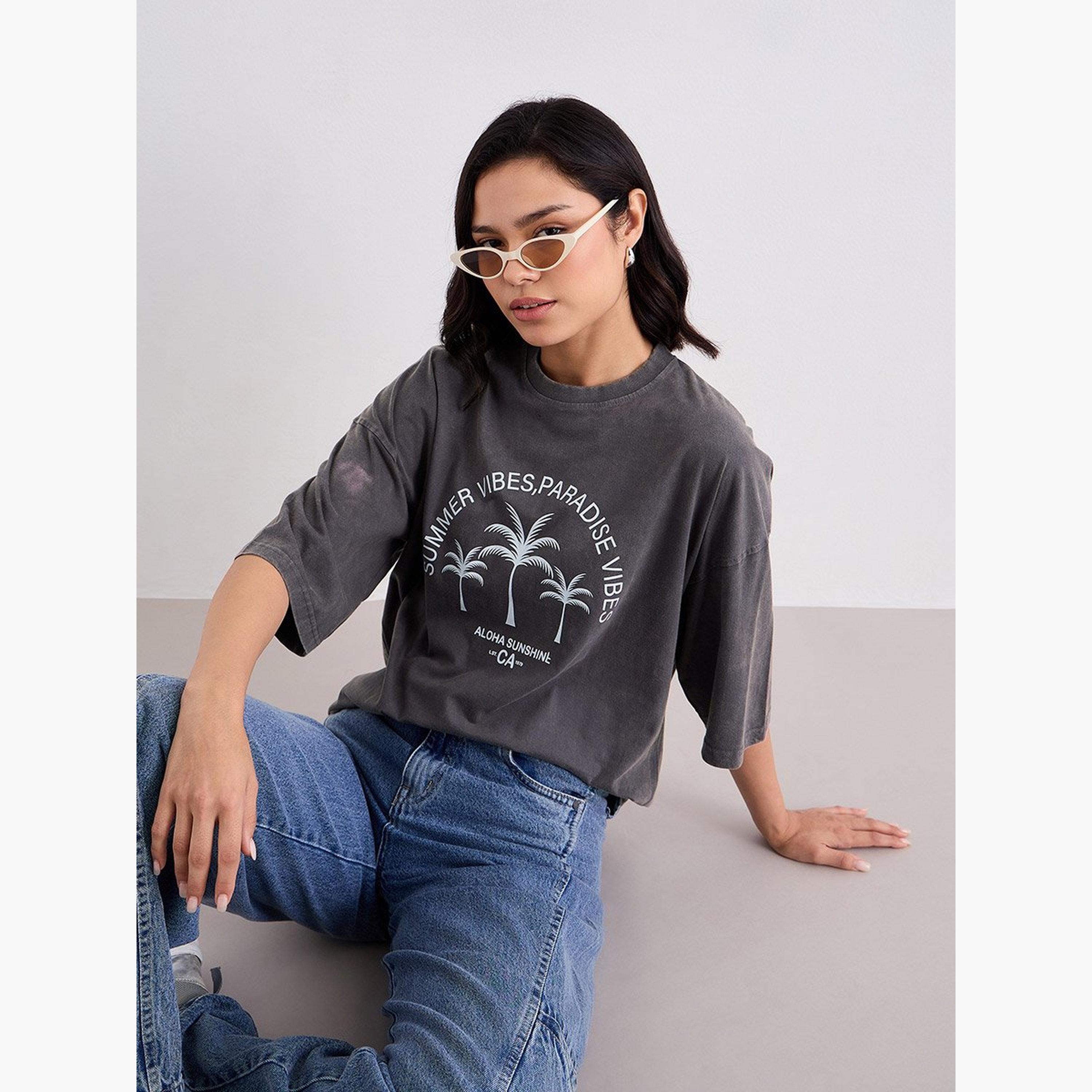 Styli Acid Washed Graphic Print Oversized T-Shirt-women-clothing-tshirts-image-5
