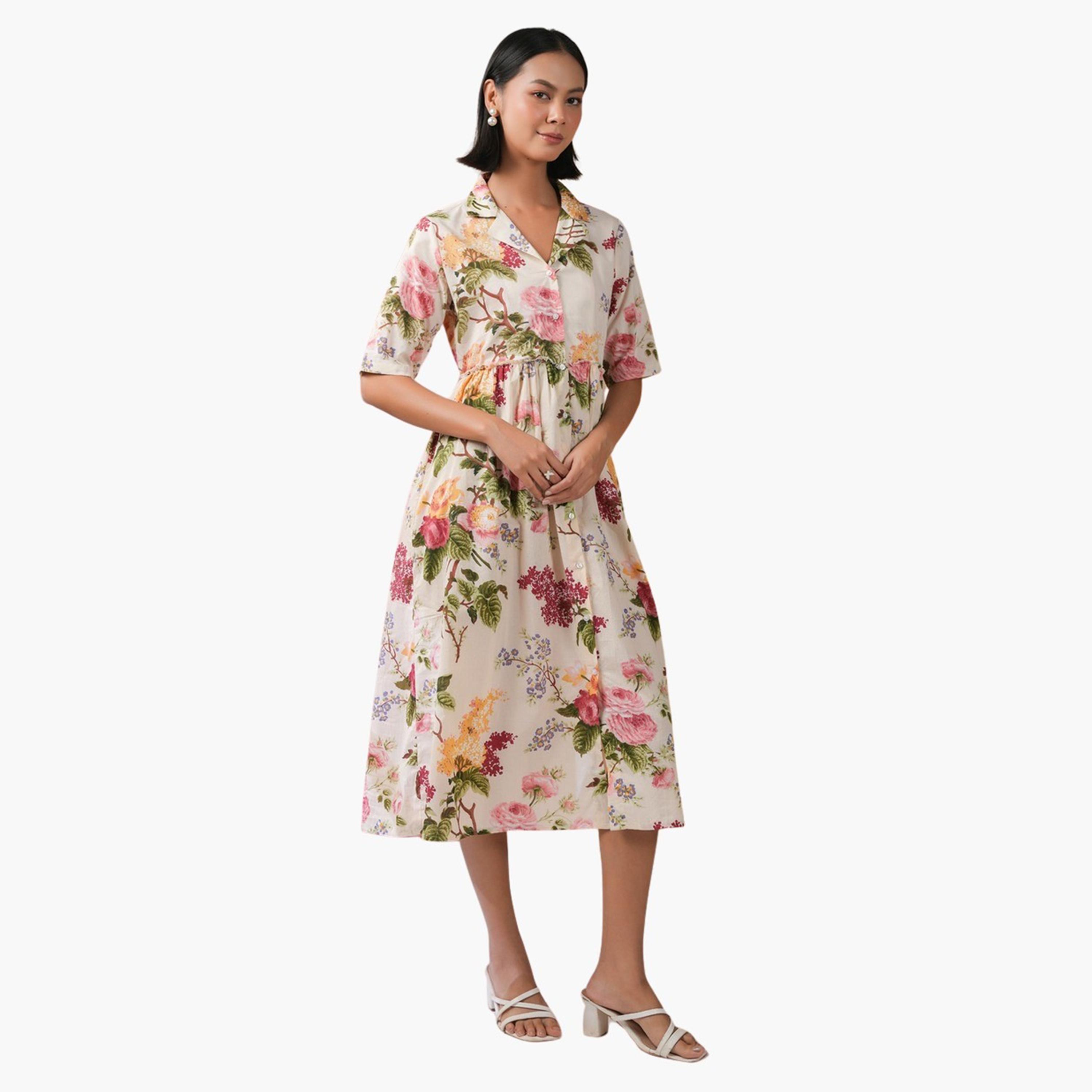 سانسكروتي هومز × ستايلي-  فستان ميدي ياقة وأزرار وطبعة زهور-women-clothing-dresses-image-4