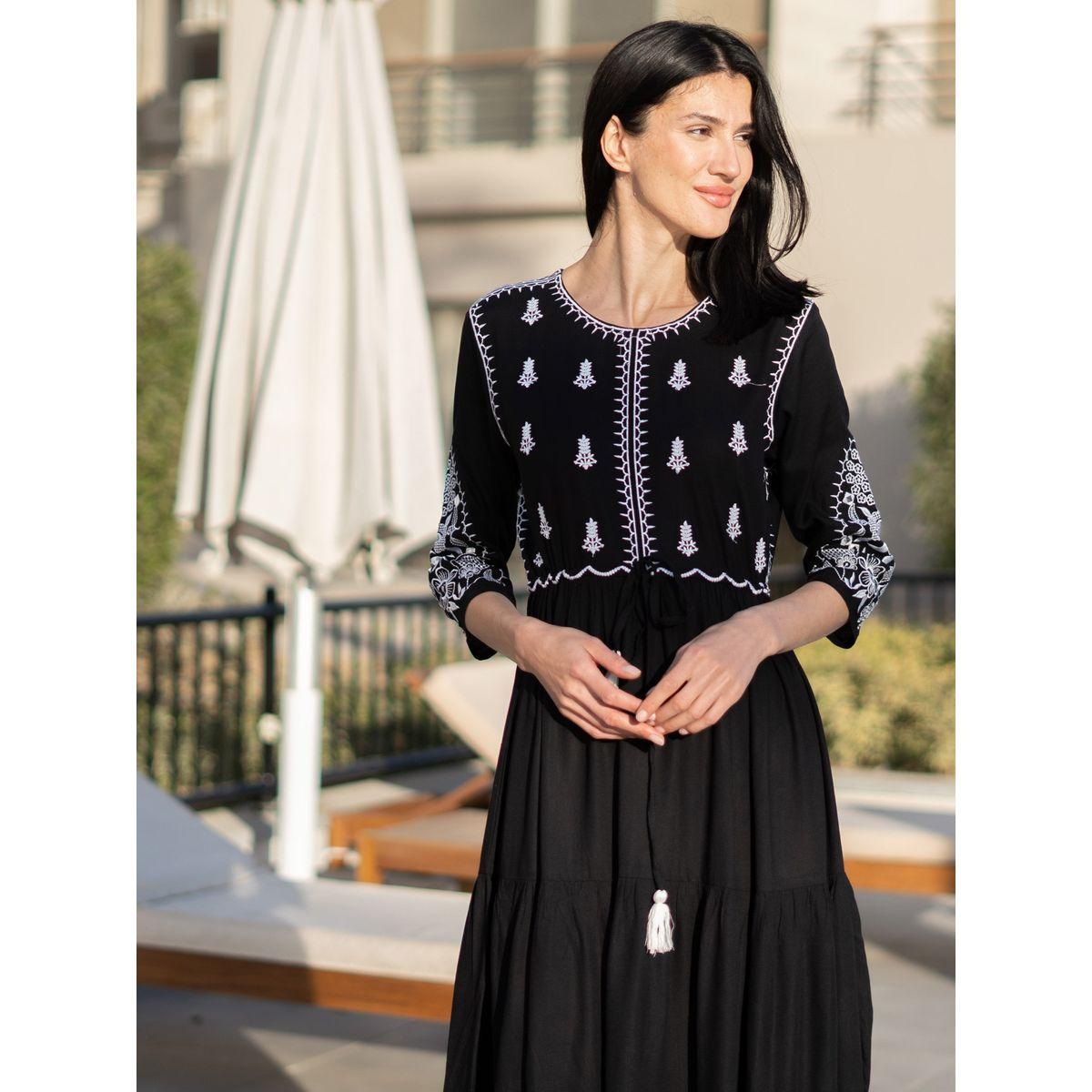 فستان ميدي بطبعة زهور وأكمام بطول 3/4-women-clothing-dresses-image-4