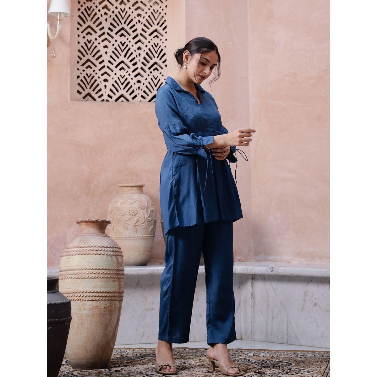 طقم منسق من بنطال وبلوزة قطنية بأكمام طويلة-women-clothing-coordsets-image-4
