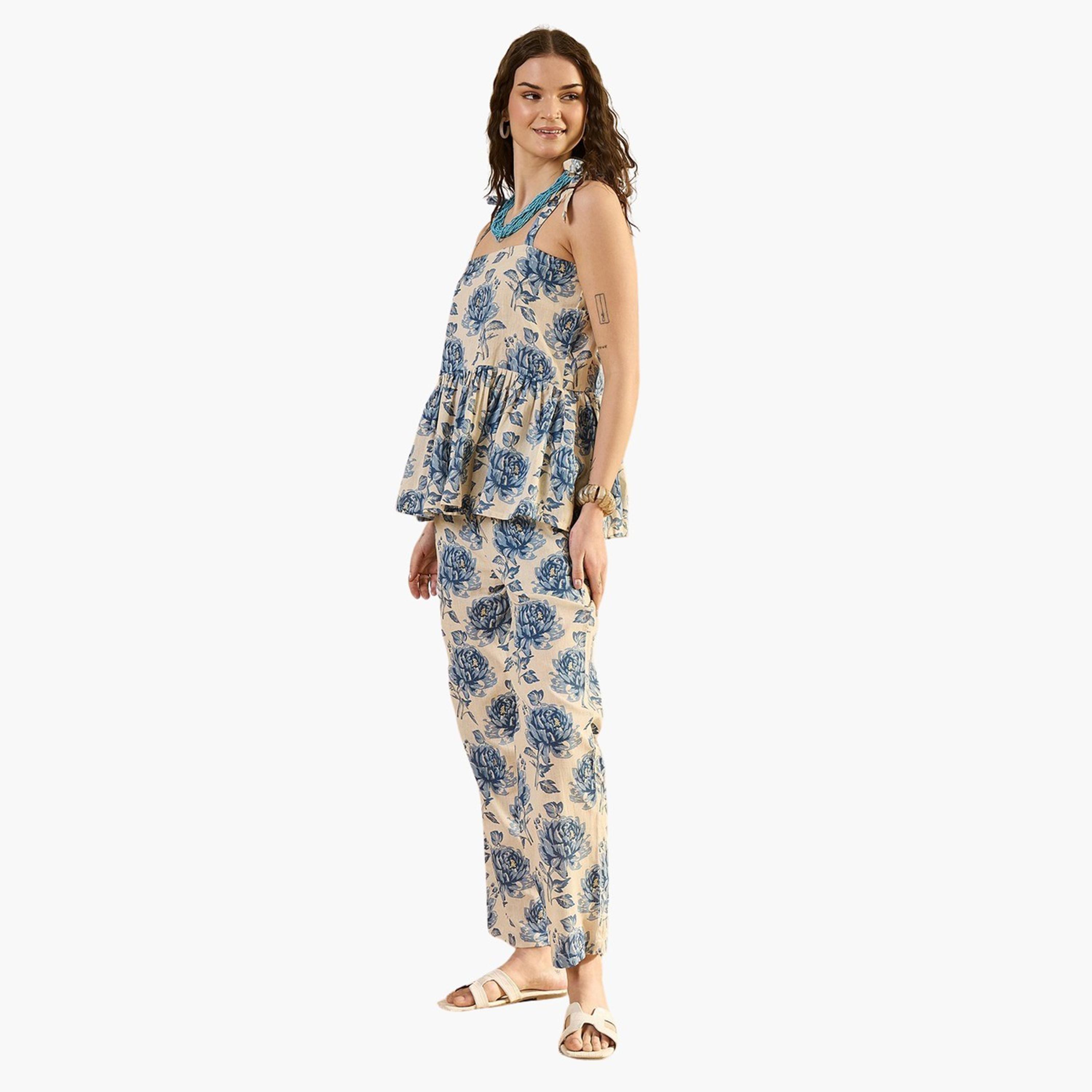 سانسكروتي هومز × ستايلي-  طقم بلوزة وبنطال من القطن الخالص مطبوع عليه زهور-women-clothing-coordsets-image-4