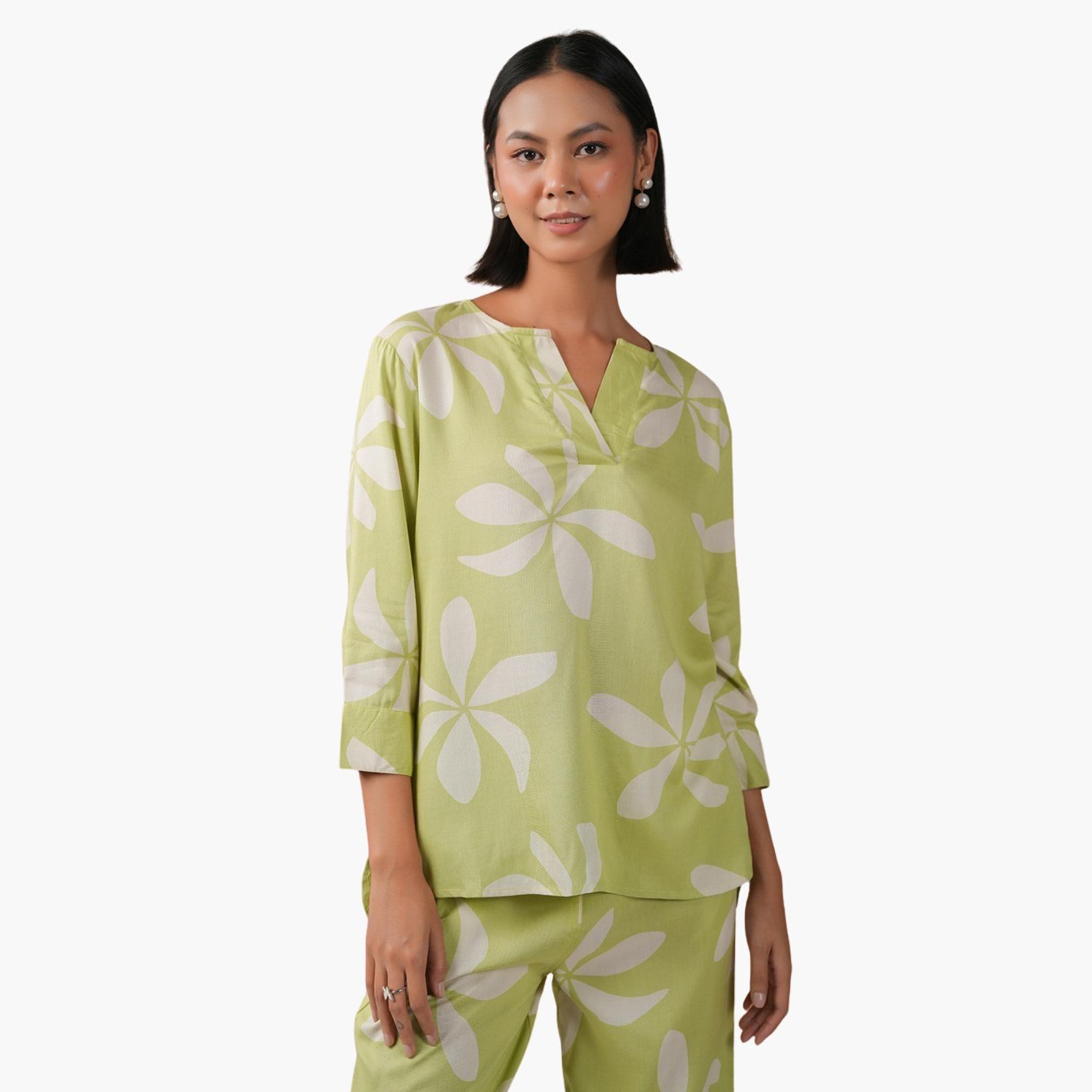 سانسكروتي هومز × ستايلي-  طقم بلوزة وبنطال مطبوع عليه زهور بفتحة رقبة واسعة-women-clothing-coordsets-image-2