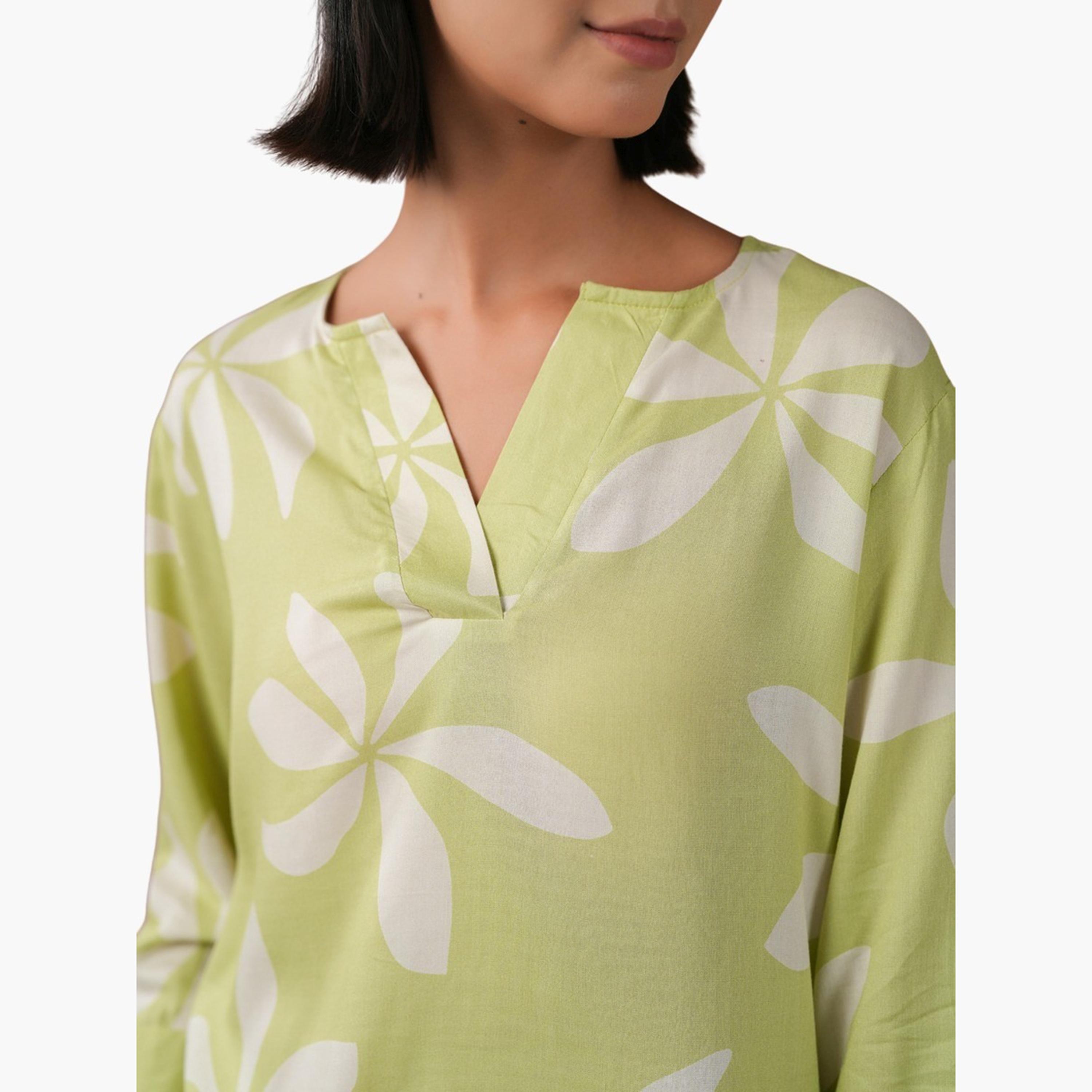Sanskrutihomes X Styli Floral Printed Notch Neck Top and Pants Co-Ords-women-clothing-coordsets-image-8