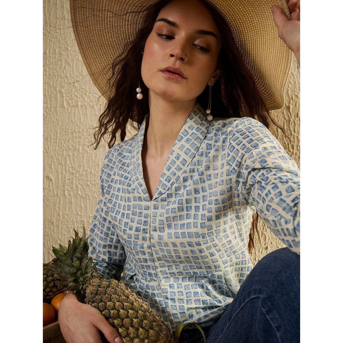 بلوزة بطبعة مربعات وتفاصيل كسرات-women-clothing-shirtsandblouses-blouses-image-5