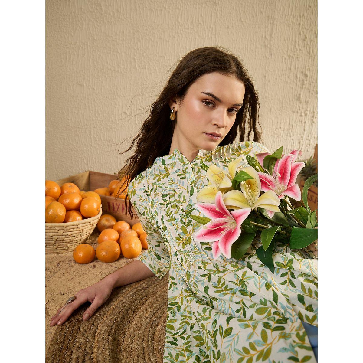 بلوزة بطبعة زهور وتفاصيل كسرات-women-clothing-shirtsandblouses-shirts-image-5