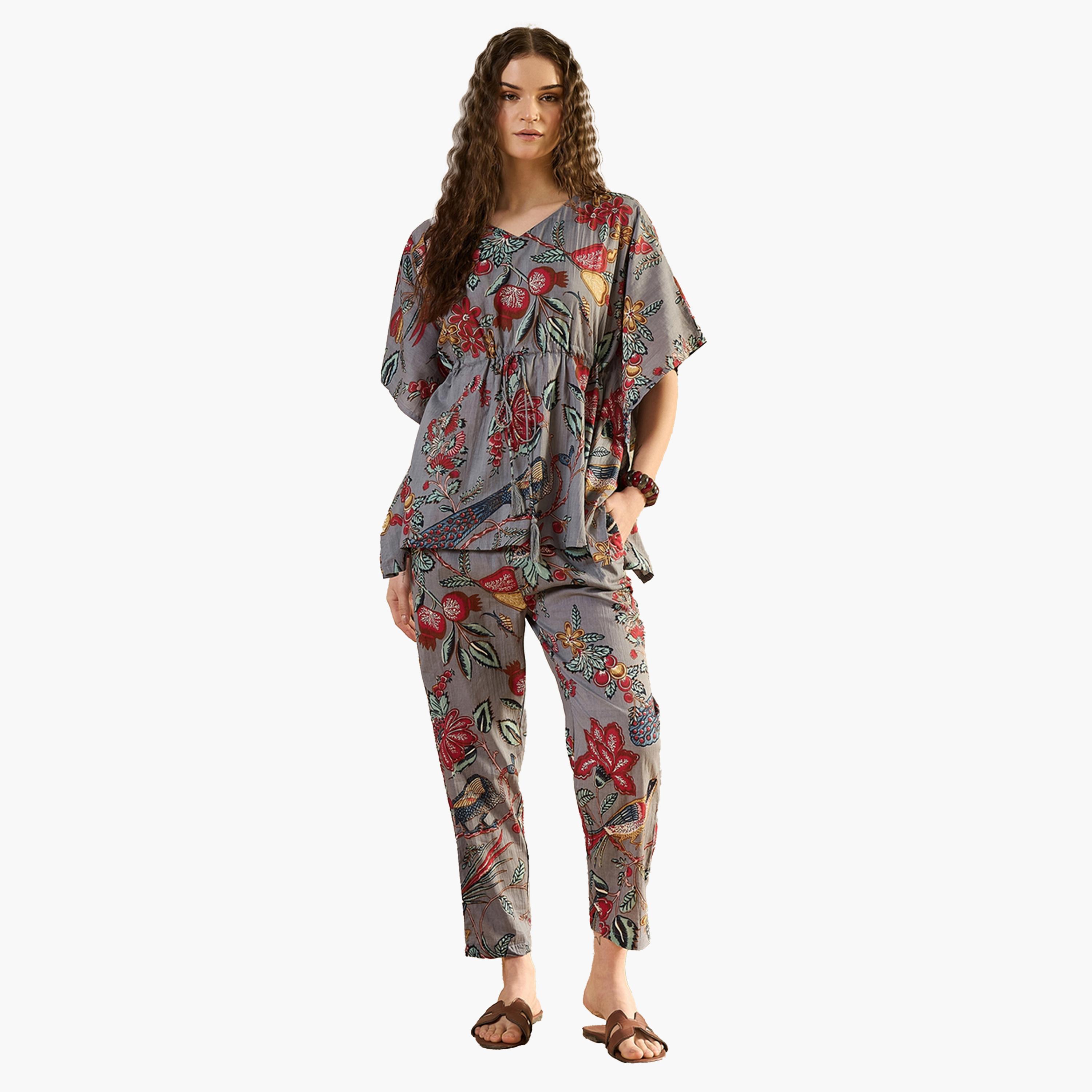 سانسكروتي هومز × ستايلي-  بيجاما وقميص قطني مطبوع رقبة على شكل حرف V-women-clothing-nightwear-pyjamas-longsets-image-1