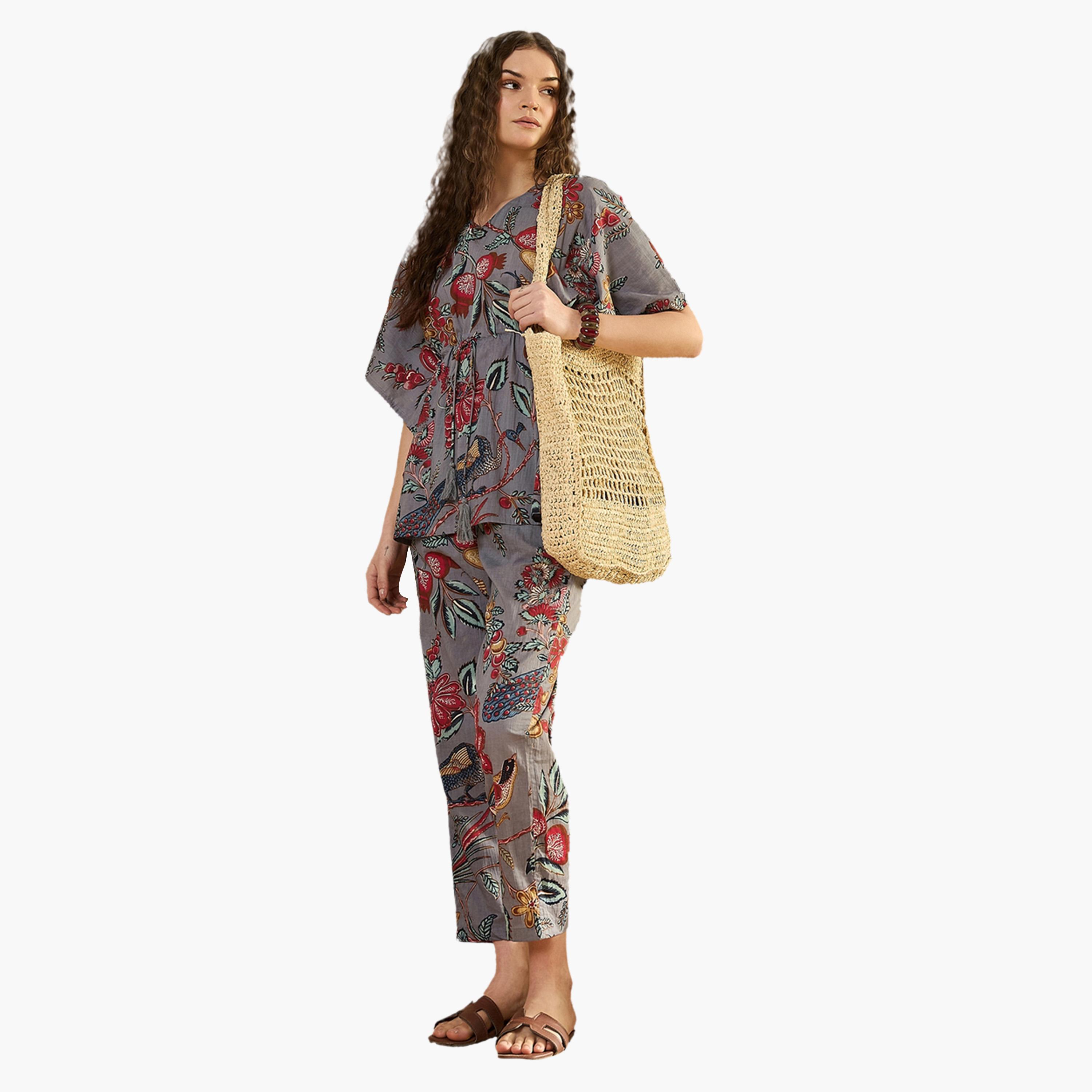 Sanskrutihomes X Styli Cotton Printed V-Neck Top and Pyjama Set-women-clothing-nightwear-pyjamas-longsets-image-5