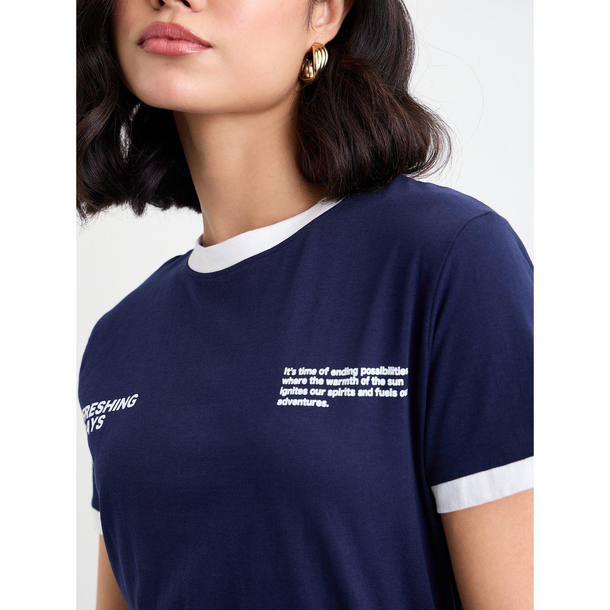 تيشيرت بطبعة كتابة وقصة عادية-women-clothing-tshirts-image-3
