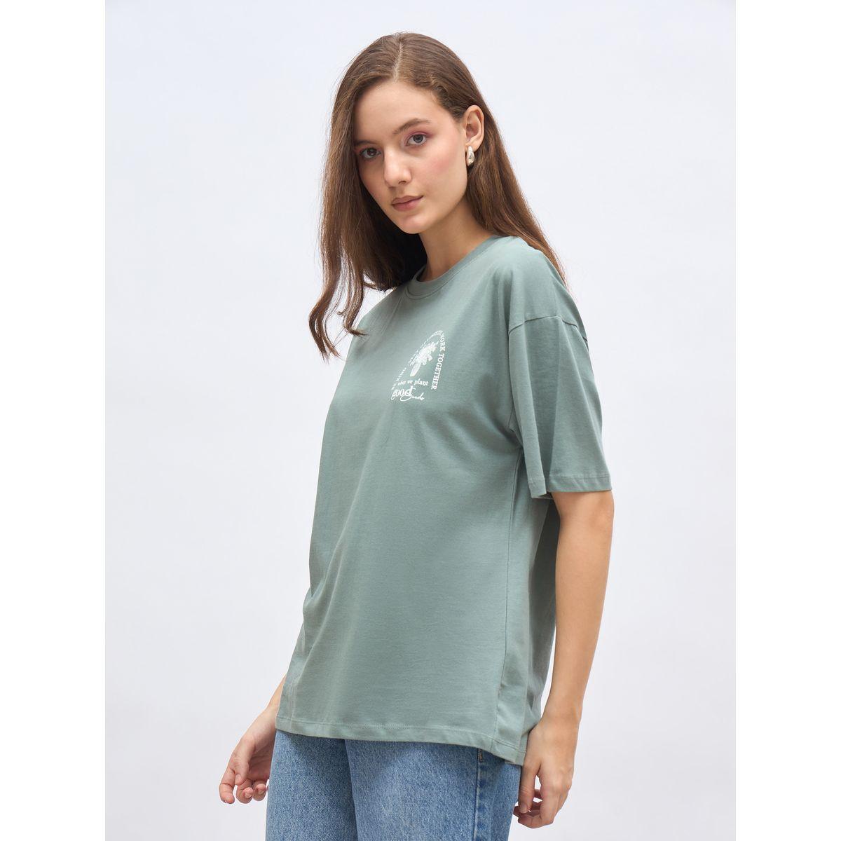 تيشيرت فضفاض بياقة دائرية وطبعات-women-clothing-tshirts-image-3