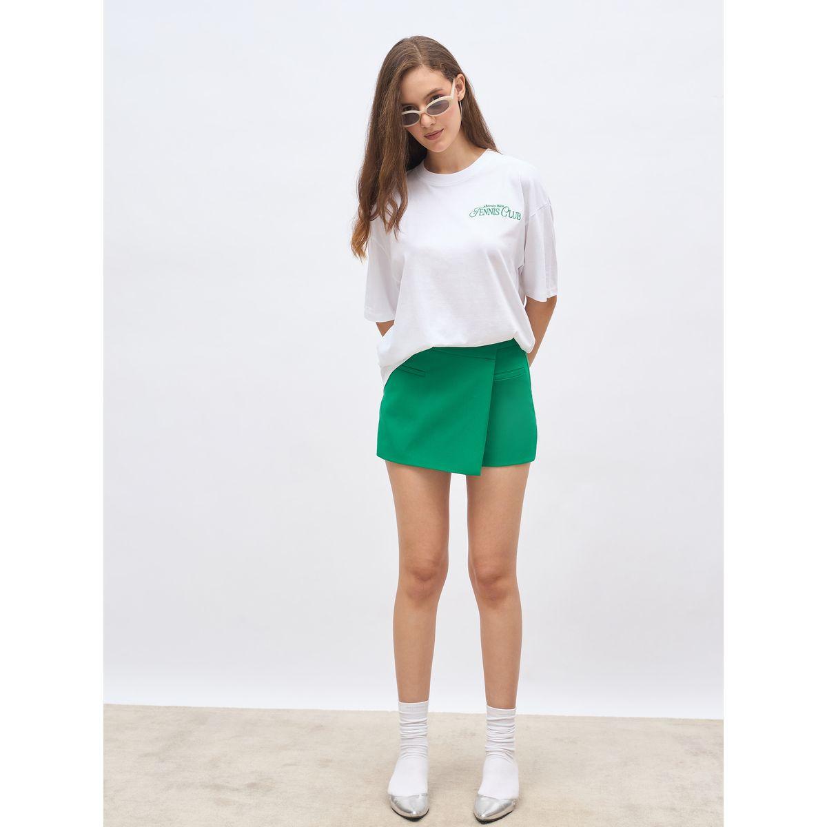 تيشيرت طويل فضفاض بتفاصيل مُطرزة-women-clothing-tshirts-image-1