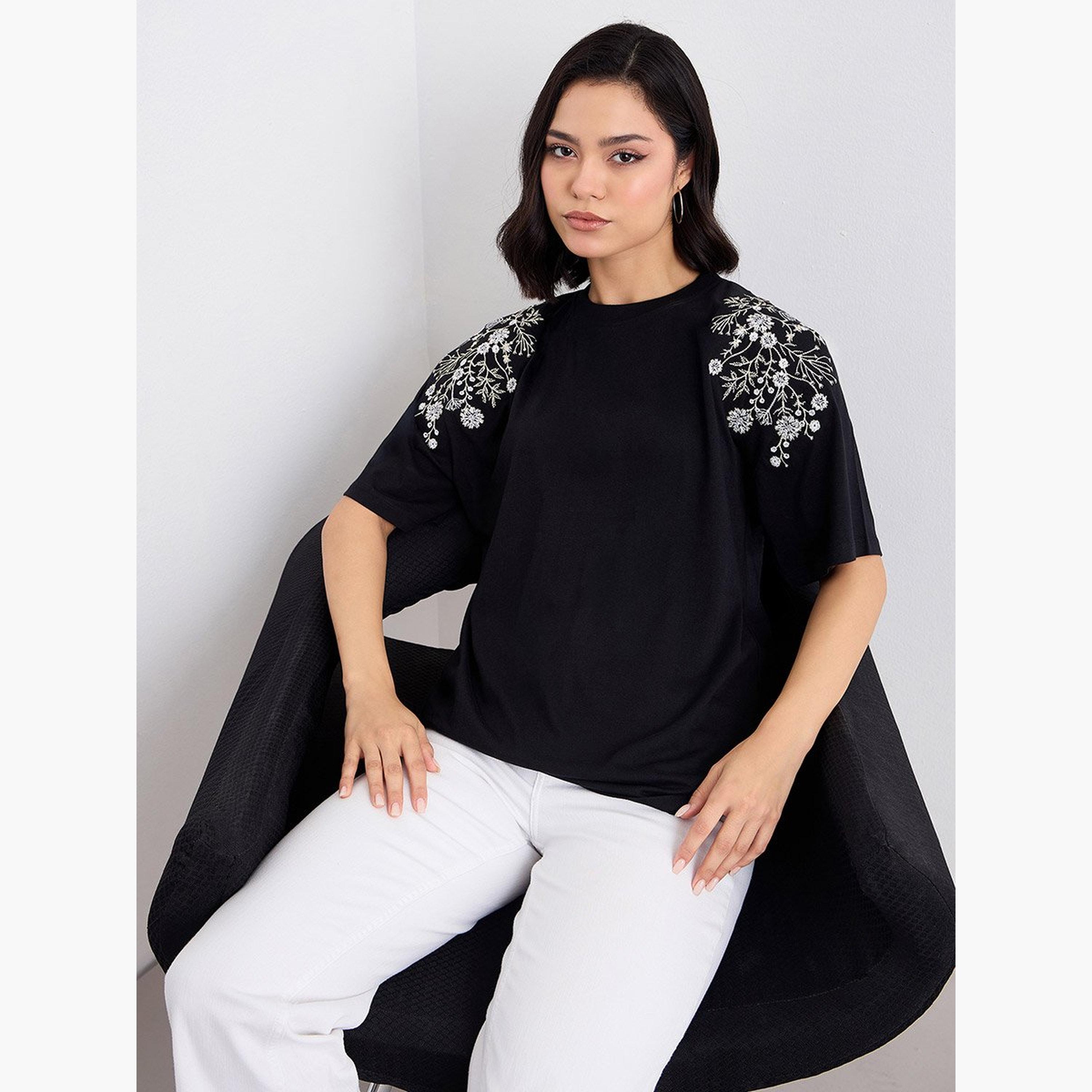 Styli Floral Embroidered Detail Oversized T-Shirt-women-clothing-tshirts-image-5