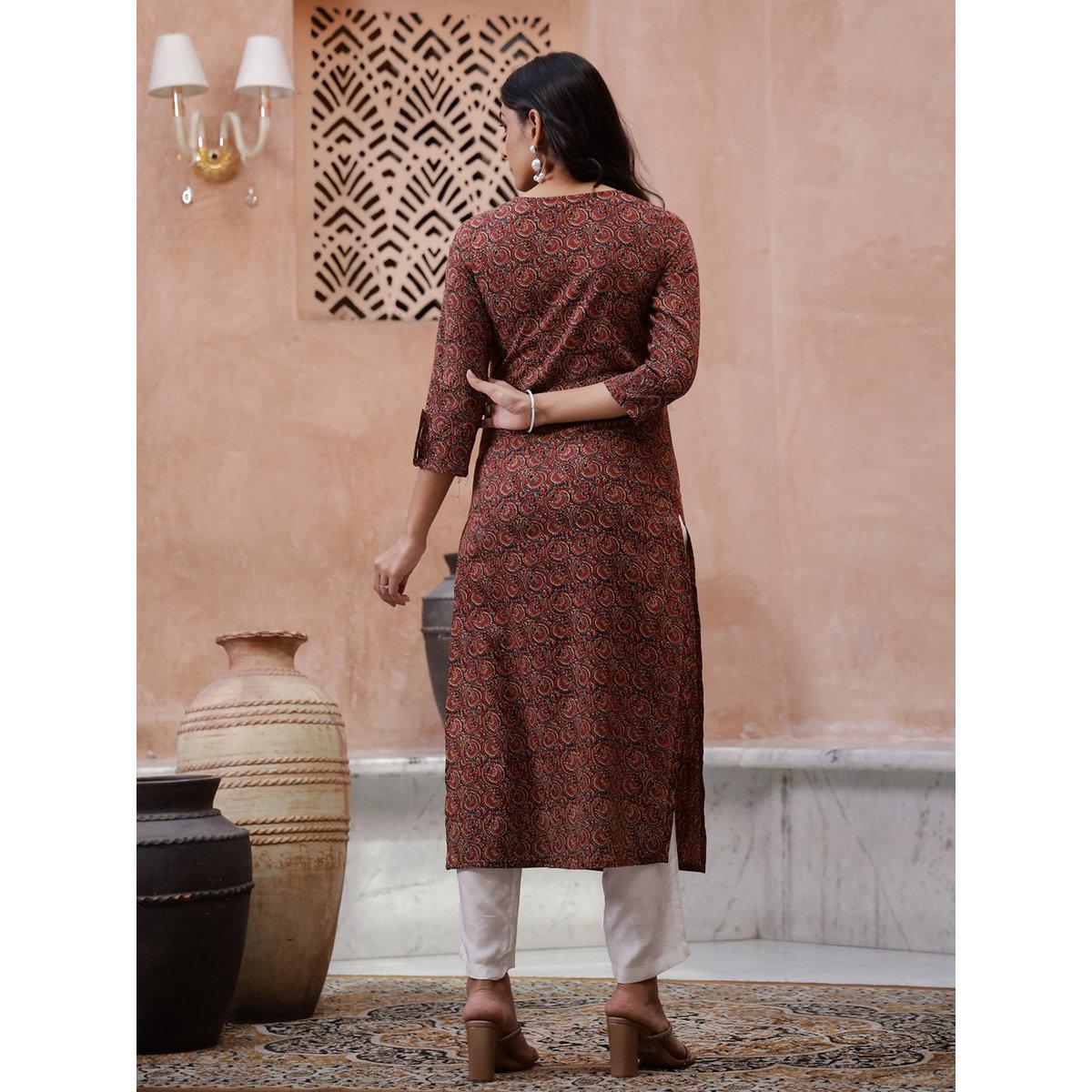 Sanskrutihomes Printed Floral Kurta with Side Slit Detail-women-clothing-ethnicwear-kurtas-image-2