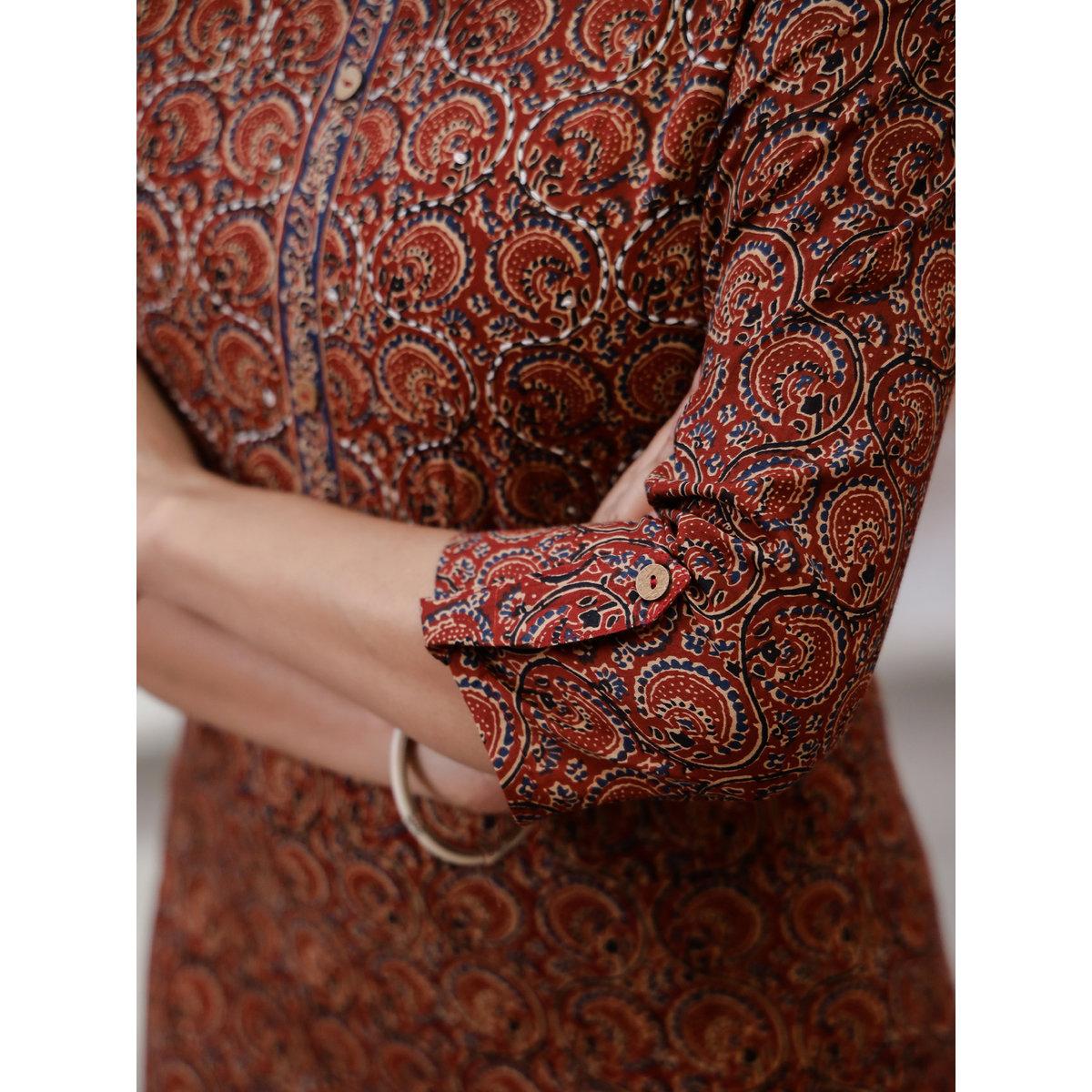Sanskrutihomes Printed Floral Kurta with Side Slit Detail-women-clothing-ethnicwear-kurtas-image-7