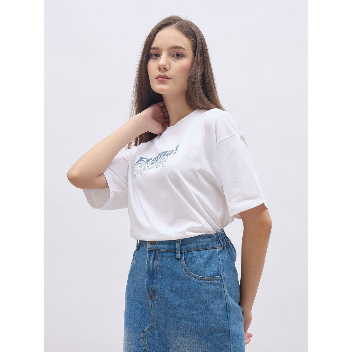 تيشيرت فضفاض بطبعة كتابة وأكمام قصيرة-women-clothing-tshirts-image-3