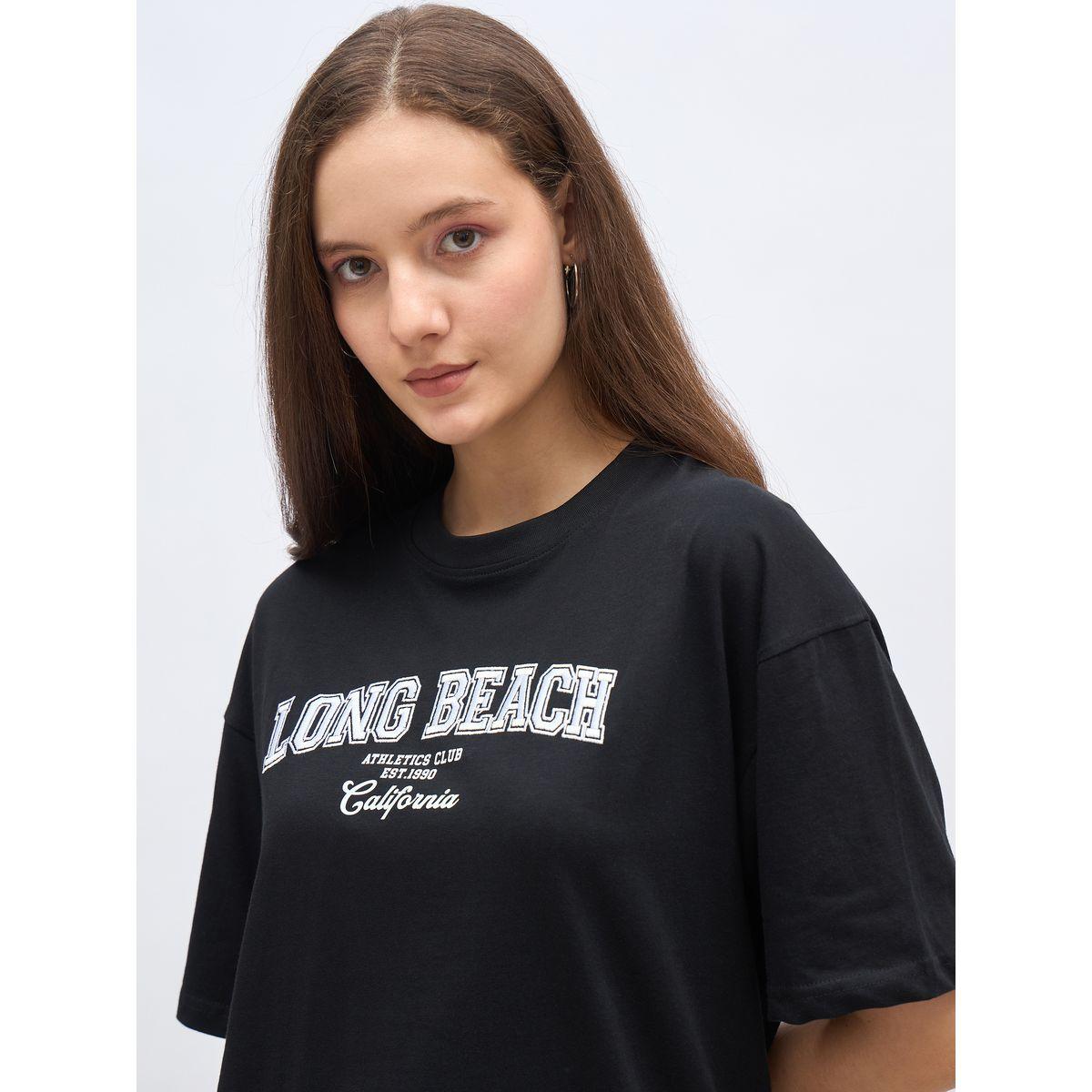 Styli Embroidered Oversized T-Shirt with Dropped Shoulder-women-clothing-tshirts-image-4