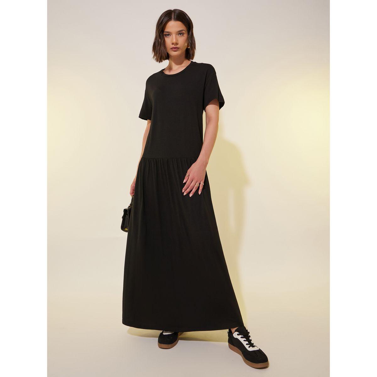 فستان طويل سادة بأكمام قصيرة وخصر بتفاصيل مُجمعة-women-clothing-dresses-image-1