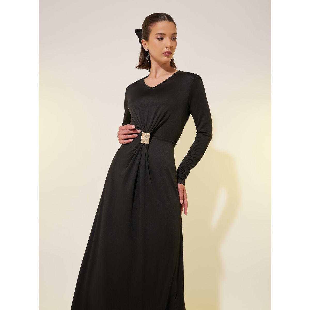Styli Solid V-Neck Embellished Button Maxi Dress-women-clothing-dresses-image-3