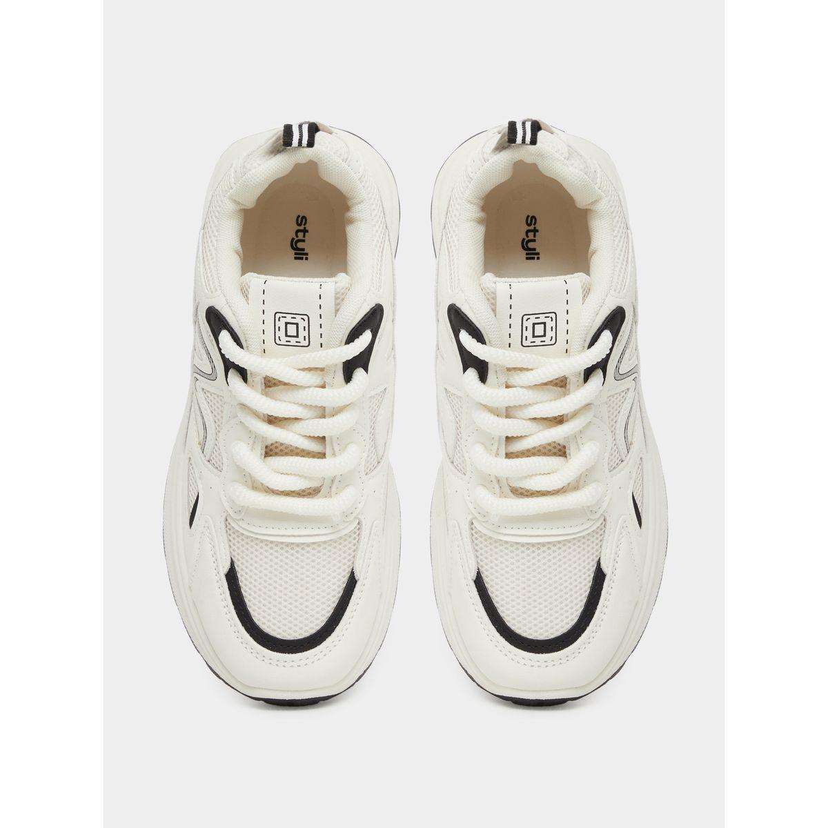حذاء سنيكرز برباط غلق-women-shoes-sneakers-image-5