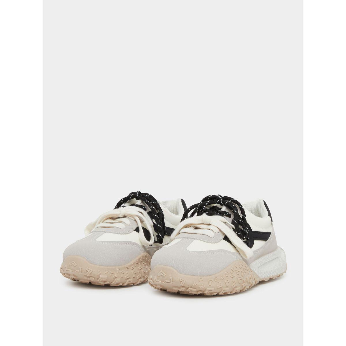 حذاء سنيكرز برباط غلق-women-shoes-sneakers-image-2