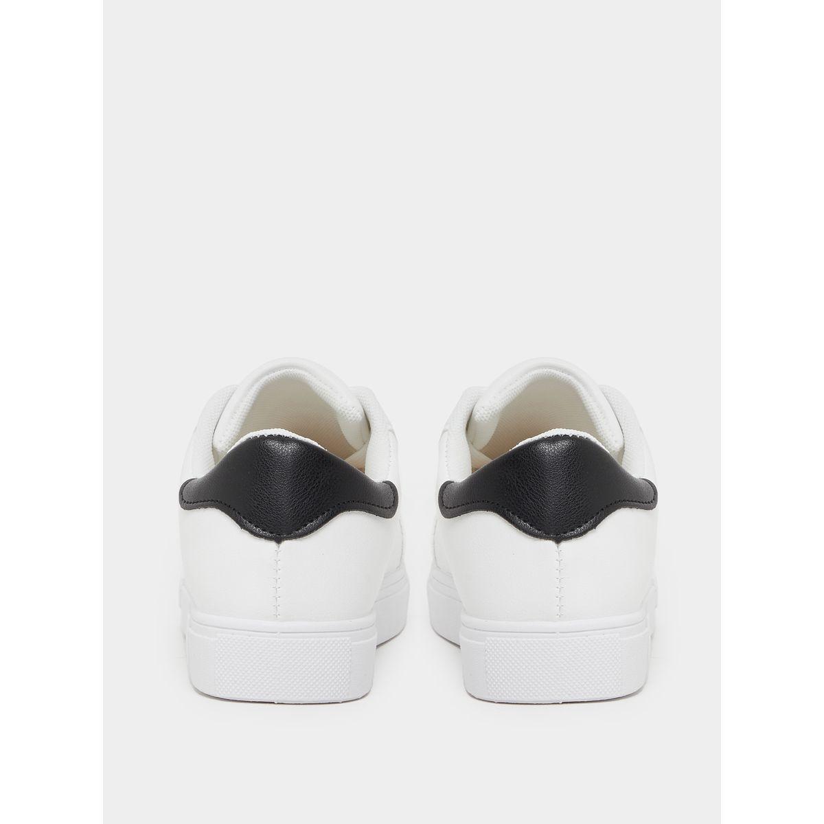حذاء بلاتفورم ورباط غلق-women-shoes-sneakers-image-4