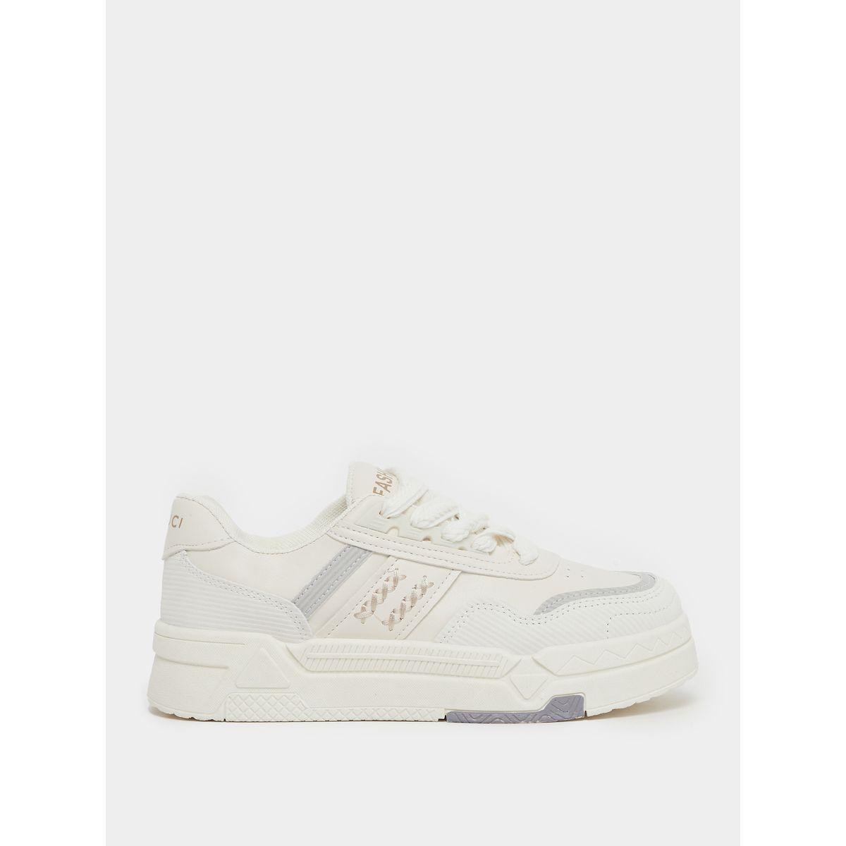 حذاء سنيكرز بنعل شانكي ورباط غلق-women-shoes-sneakers-image-1