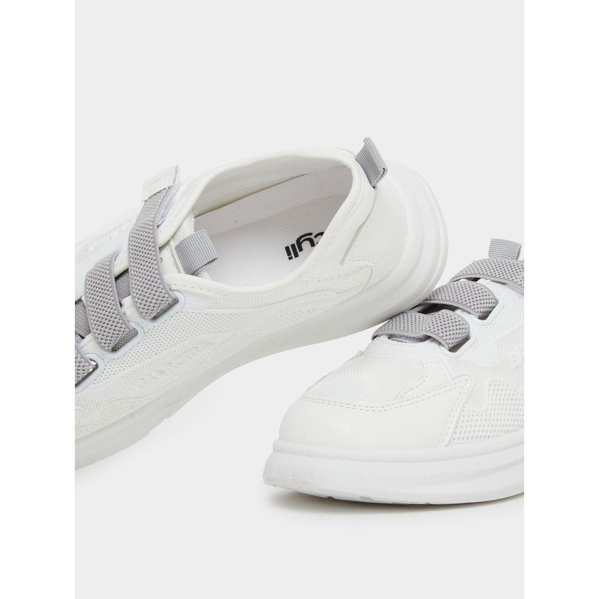 حذاء سنيكرز بحلقة وشريط غلق-women-shoes-sneakers-image-3