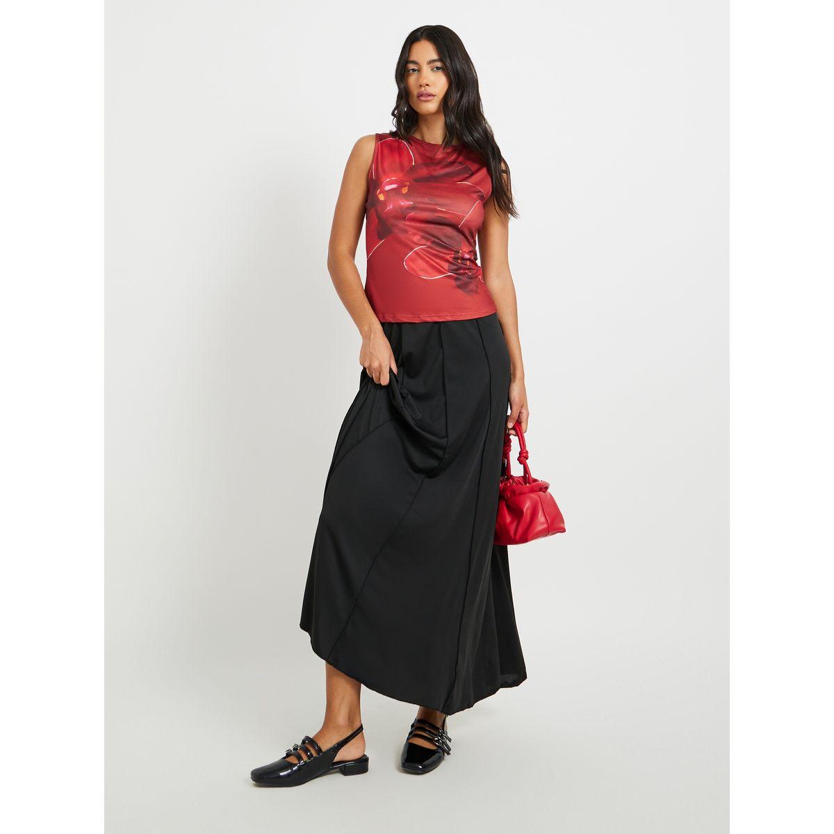 Styli Floral Print Sleeveless Round Neck Top-women-clothing-shirtsandblouses-blouses-image-2