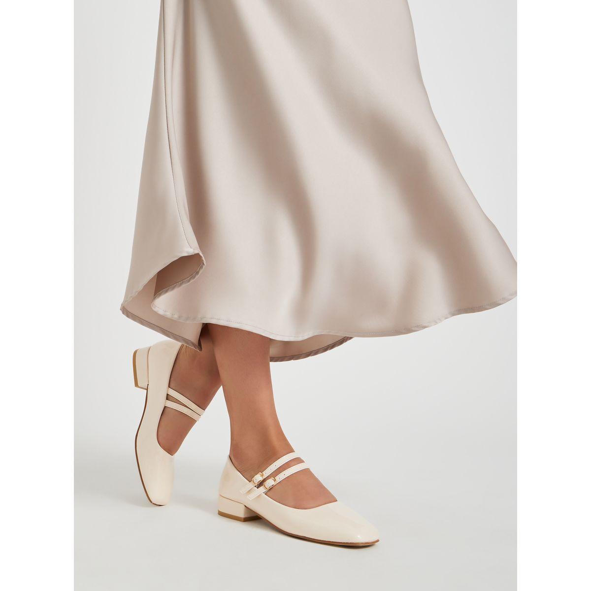 حذاء سادة بمقدمة مربعة وإبزيم-women-shoes-ballerinas-image-1