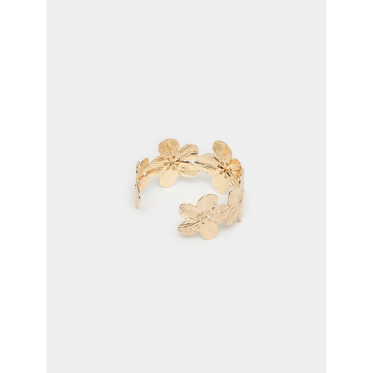 Styli Flower Textured Cuff Bracelet-women-watchesandjewellery-jewellery-banglesandbracelets-image-3