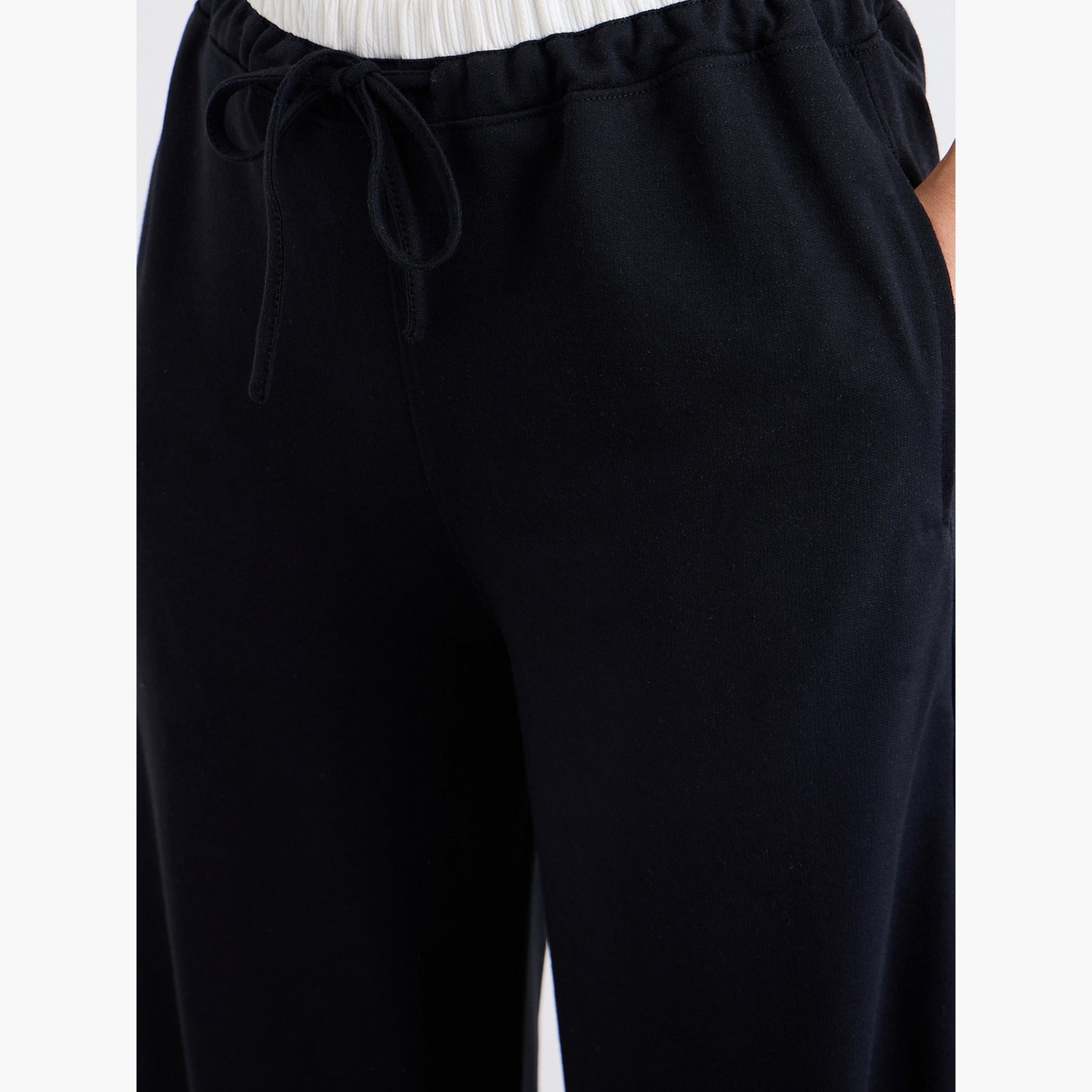 ستايلي - بنطال رياضي أسود واسع الساق مع رباط-women-clothing-bottoms-joggers-image-5