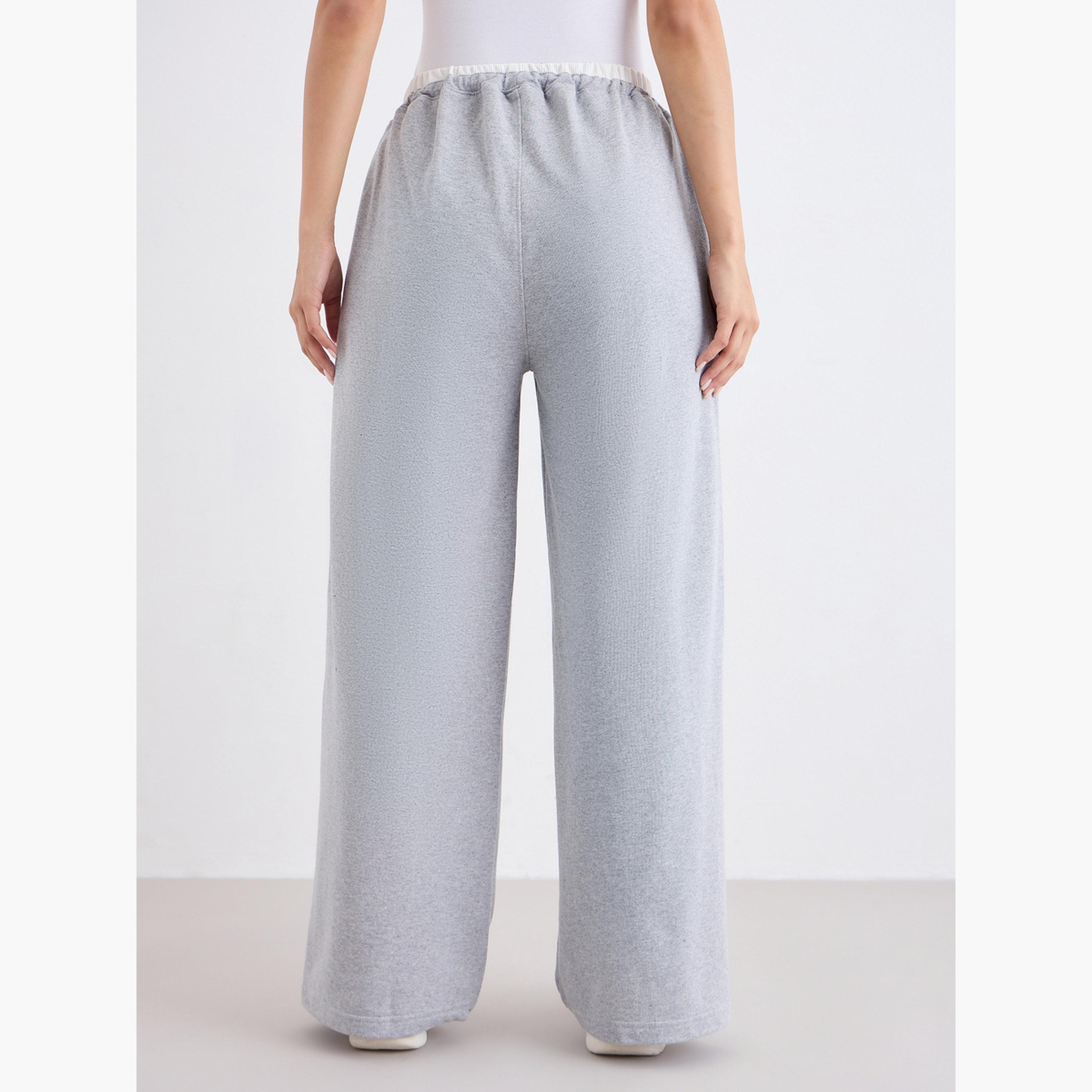 ستايلي - بنطال رياضي رمادي واسع الساق مع رباط-women-clothing-bottoms-joggers-image-4