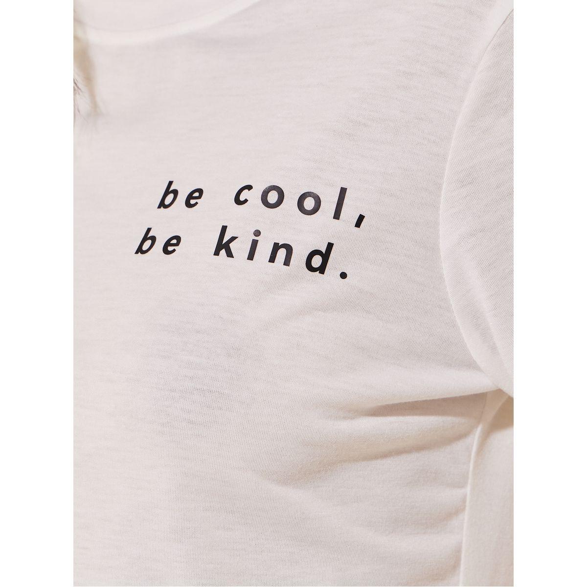 تيشيرت بطبعة كتابة وياقة دائرية-women-clothing-tshirts-image-4