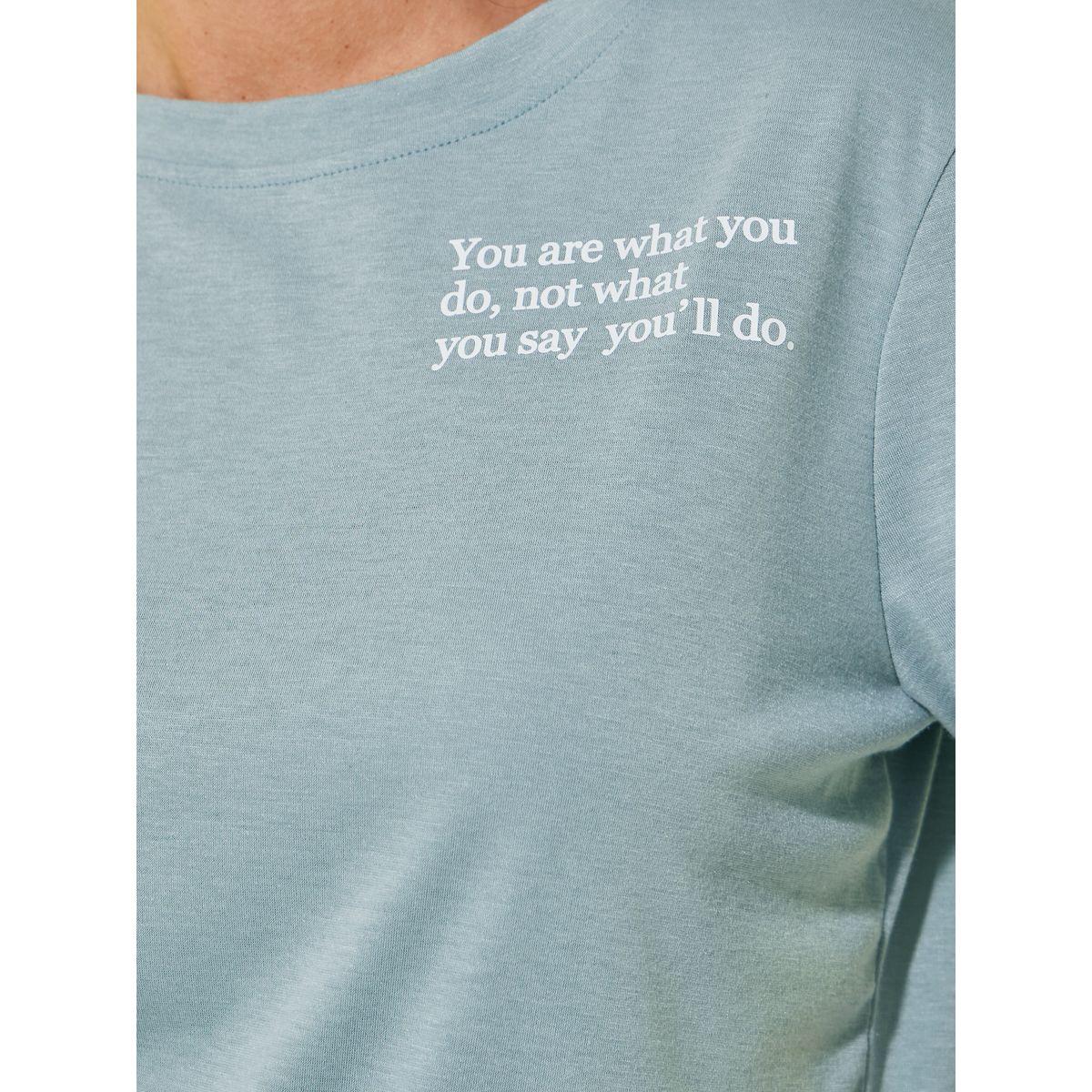 تيشيرت بطبعة كتابة وياقة دائرية-women-clothing-tshirts-image-4