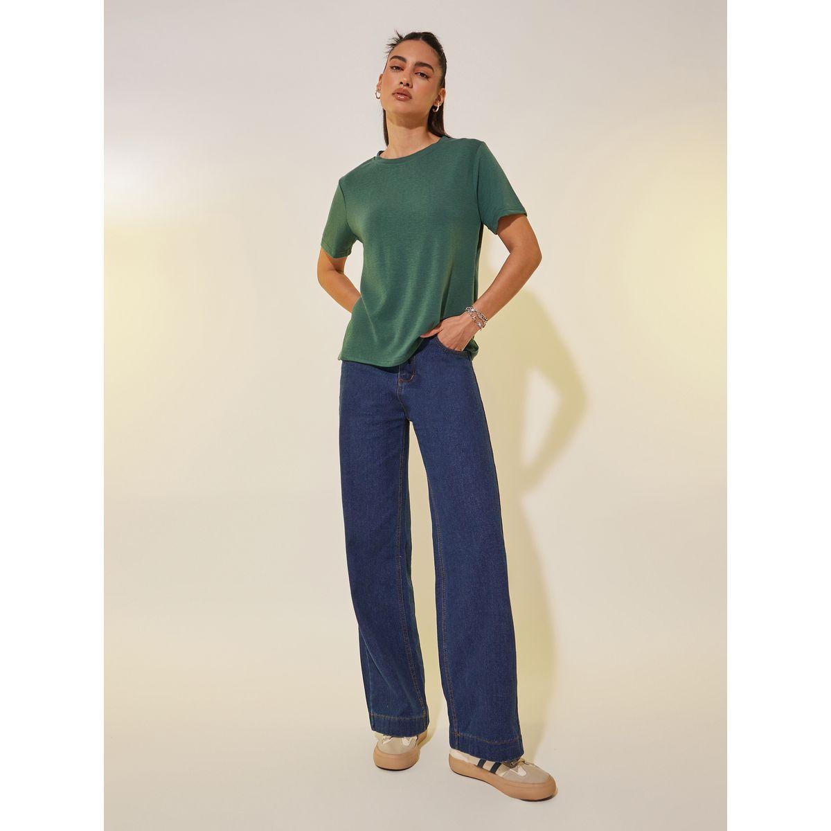 تيشيرت بطبعة كتابة وياقة دائرية-women-clothing-tshirts-image-2