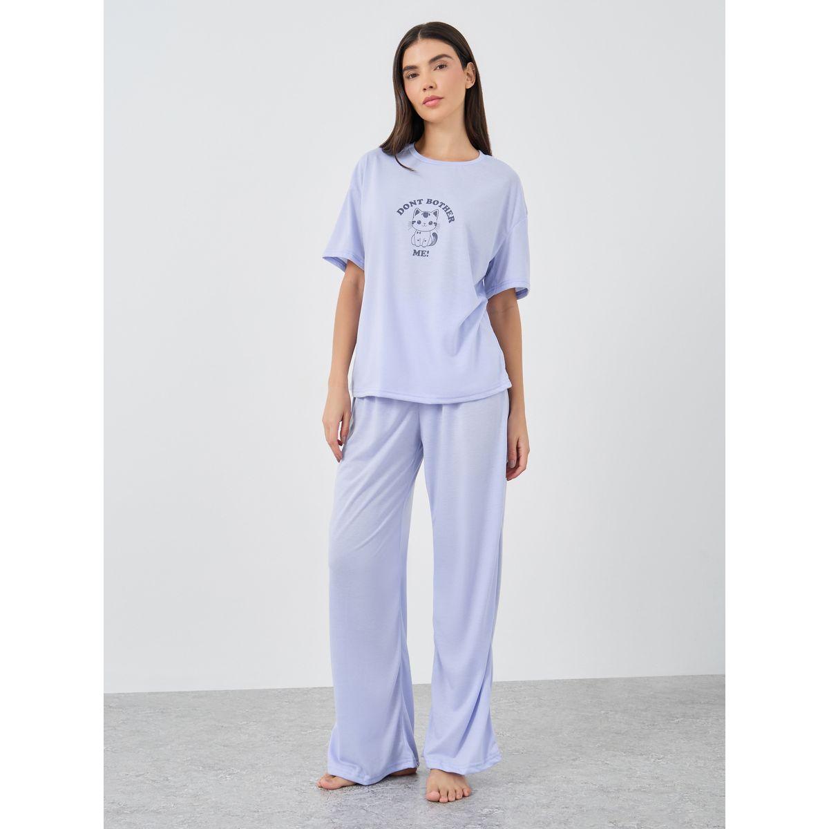 Styli Graphic Print Short Sleeve T-Shirt and Pyjama Set-women-clothing-nightwear-pyjamas-longsets-image-1