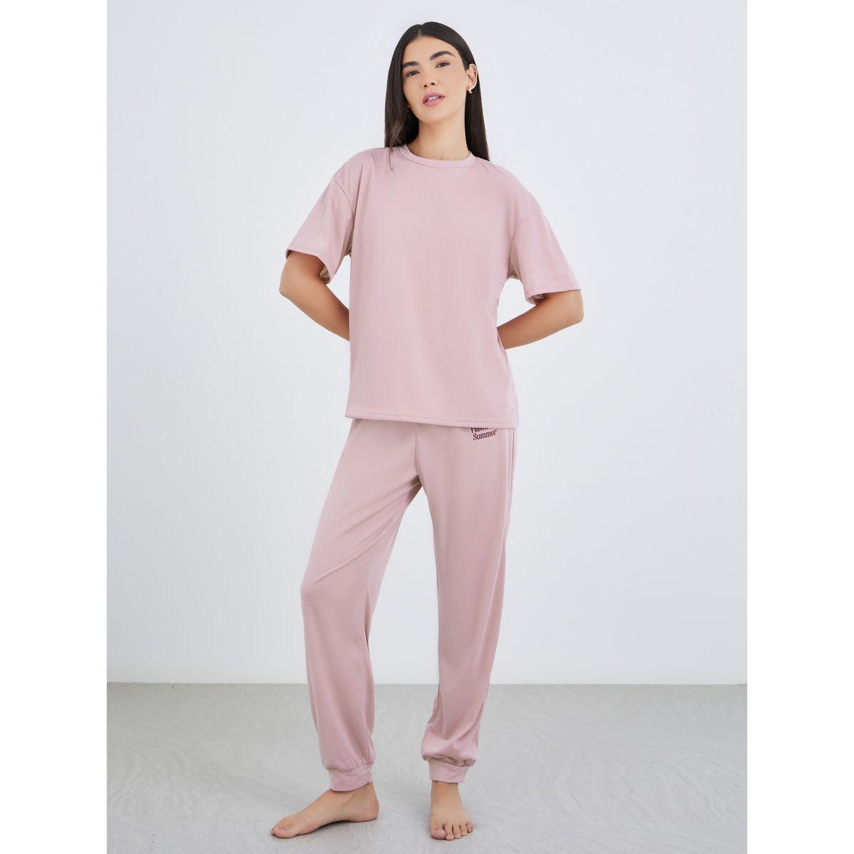 Styli Graphic Print Short Sleeve T-Shirt and Pyjama Set-women-clothing-nightwear-pyjamas-longsets-image-2
