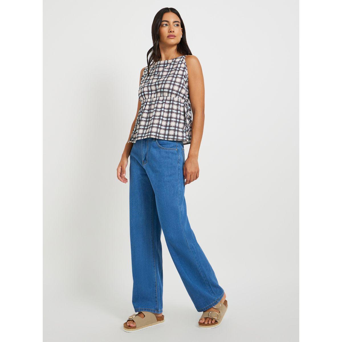 Styli Solid Mid Rise Wide Leg Jeans-women-clothing-bottoms-jeans-image-1