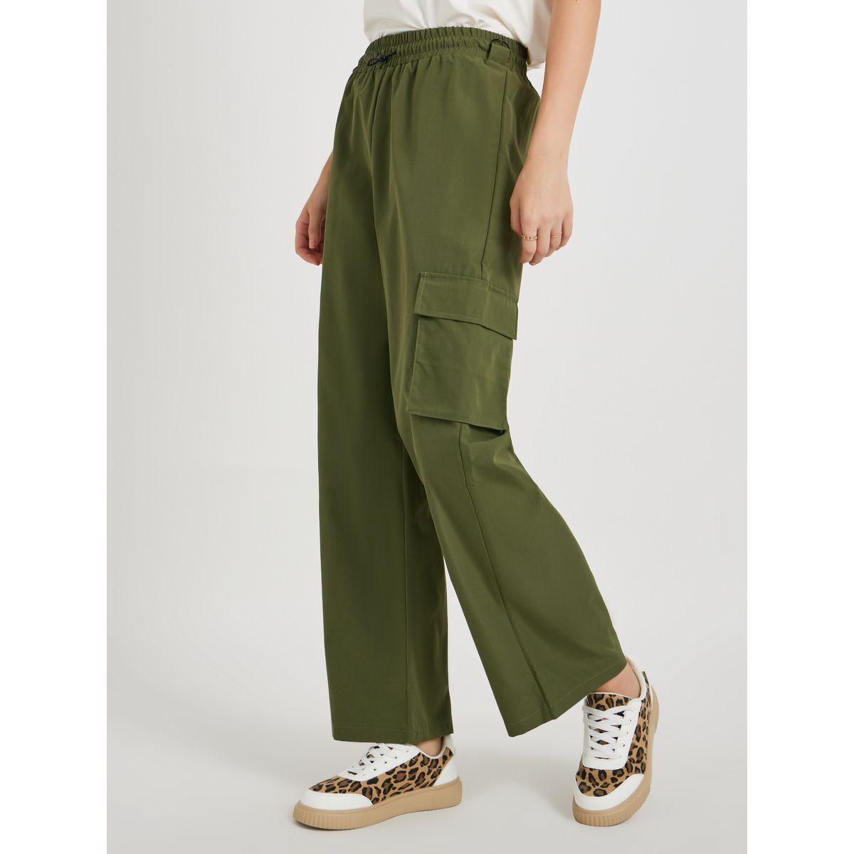 بنطال كارجو سادة بأرجل واسعة ورباط خصر-women-clothing-bottoms-trousers-image-2