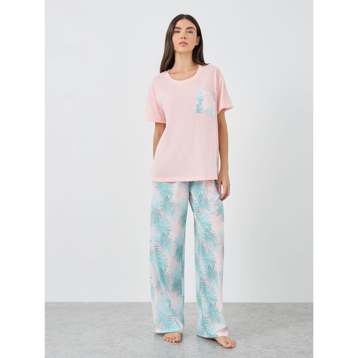Styli Leafy Palm Print Pocket Detail T-Shirt and Pyjama Set-women-clothing-nightwear-pyjamas-longsets-image-2