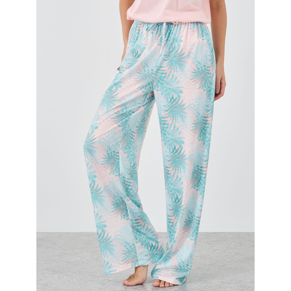 Styli Leafy Palm Print Pocket Detail T-Shirt and Pyjama Set-women-clothing-nightwear-pyjamas-longsets-image-6