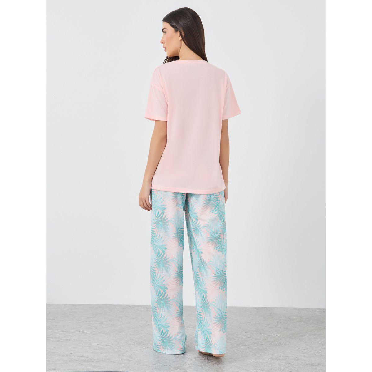 Styli Leafy Palm Print Pocket Detail T-Shirt and Pyjama Set-women-clothing-nightwear-pyjamas-longsets-image-7