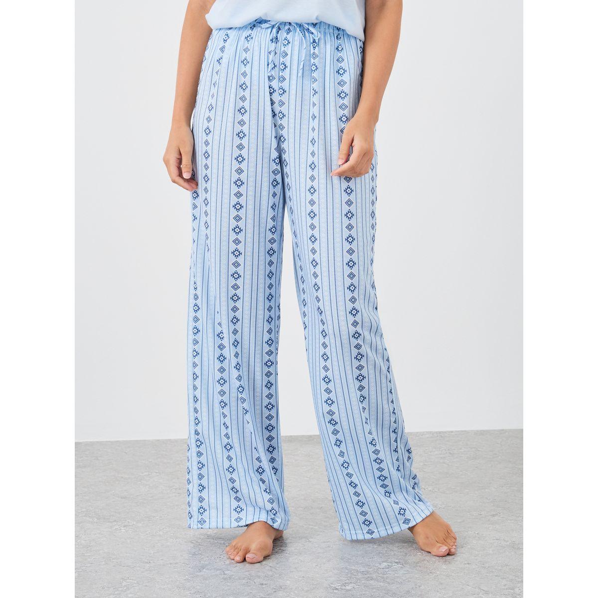 Styli Women Aztec Print Pocket Detail T-Shirt and Pyjama Set-women-clothing-nightwear-pyjamas-longsets-image-5