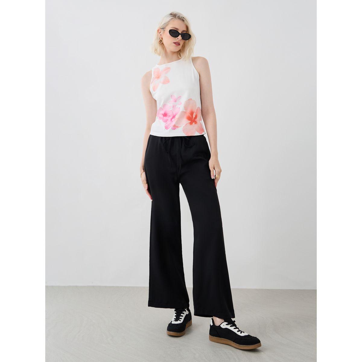 Styli Women Black Solid Wide Leg Pants with Drawstring Waistband-women-clothing-bottoms-trousers-image-1