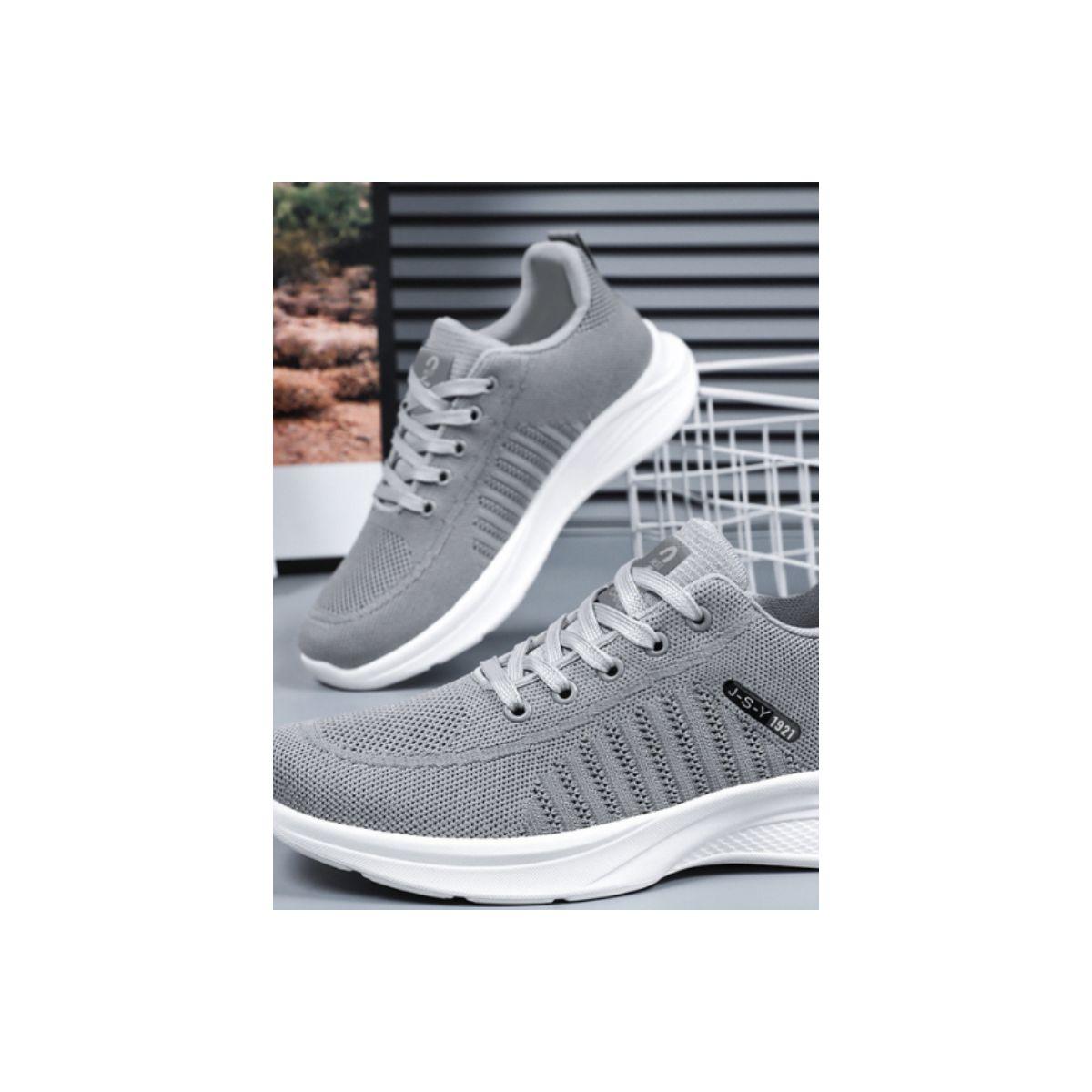 Pedwalker X Styli Textured Cushioned Lace-Up Training Shoes-men-shoes-sneakers-image-4
